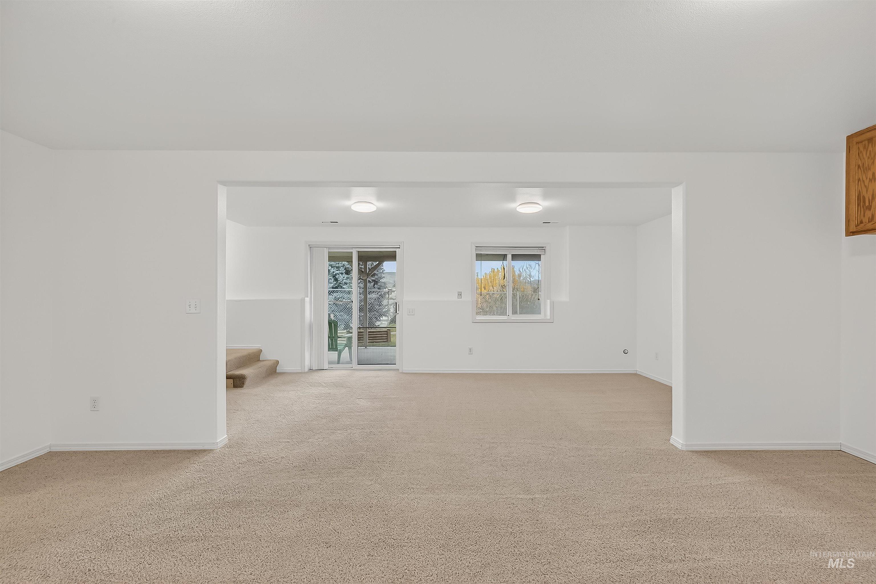 1373 Toby Ln, Clarkston, Washington 99403, 3 Bedrooms, 2 Bathrooms, Residential For Sale, Price $545,000, 98969775