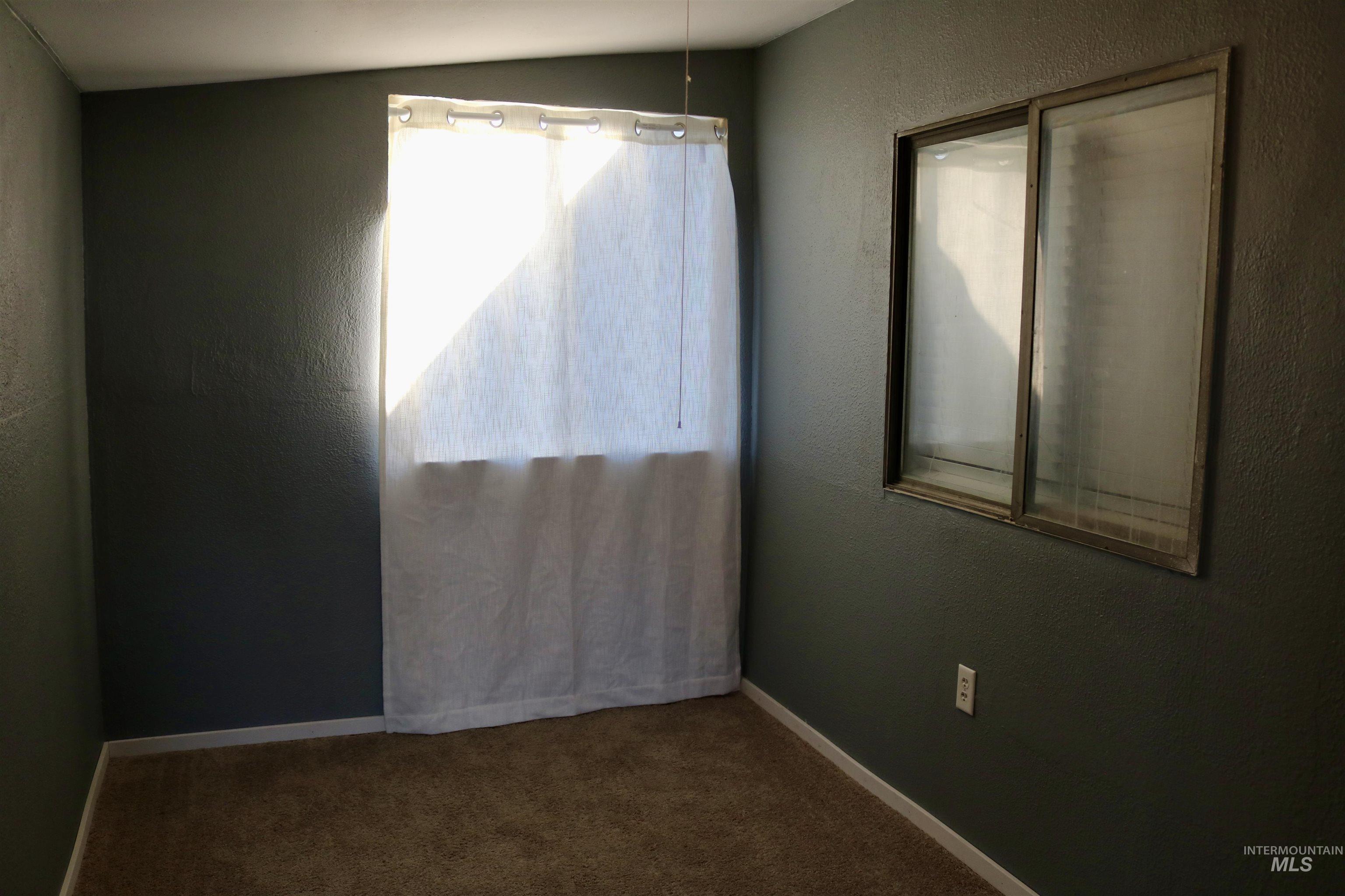 5015 Ustick TRLR # 6, Caldwell, Idaho 83605, 2 Bedrooms, 1 Bathroom, Residential For Sale, Price $84,900, 98969779