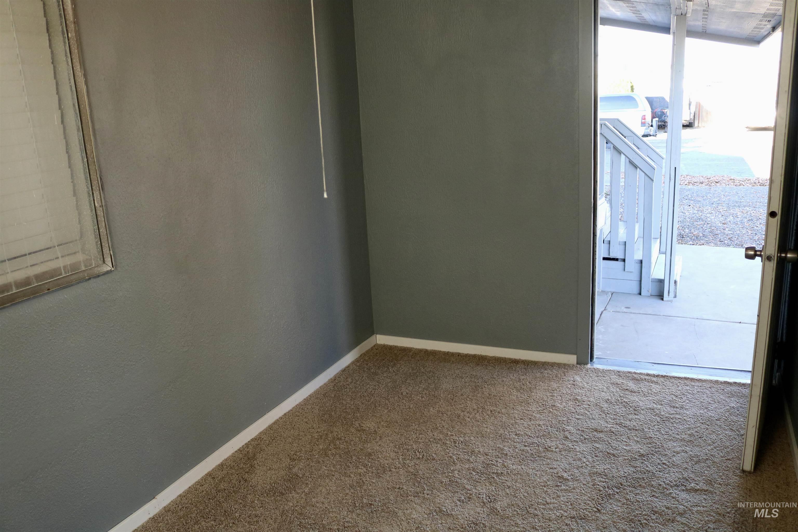 5015 Ustick TRLR # 6, Caldwell, Idaho 83605, 2 Bedrooms, 1 Bathroom, Residential For Sale, Price $84,900, 98969779