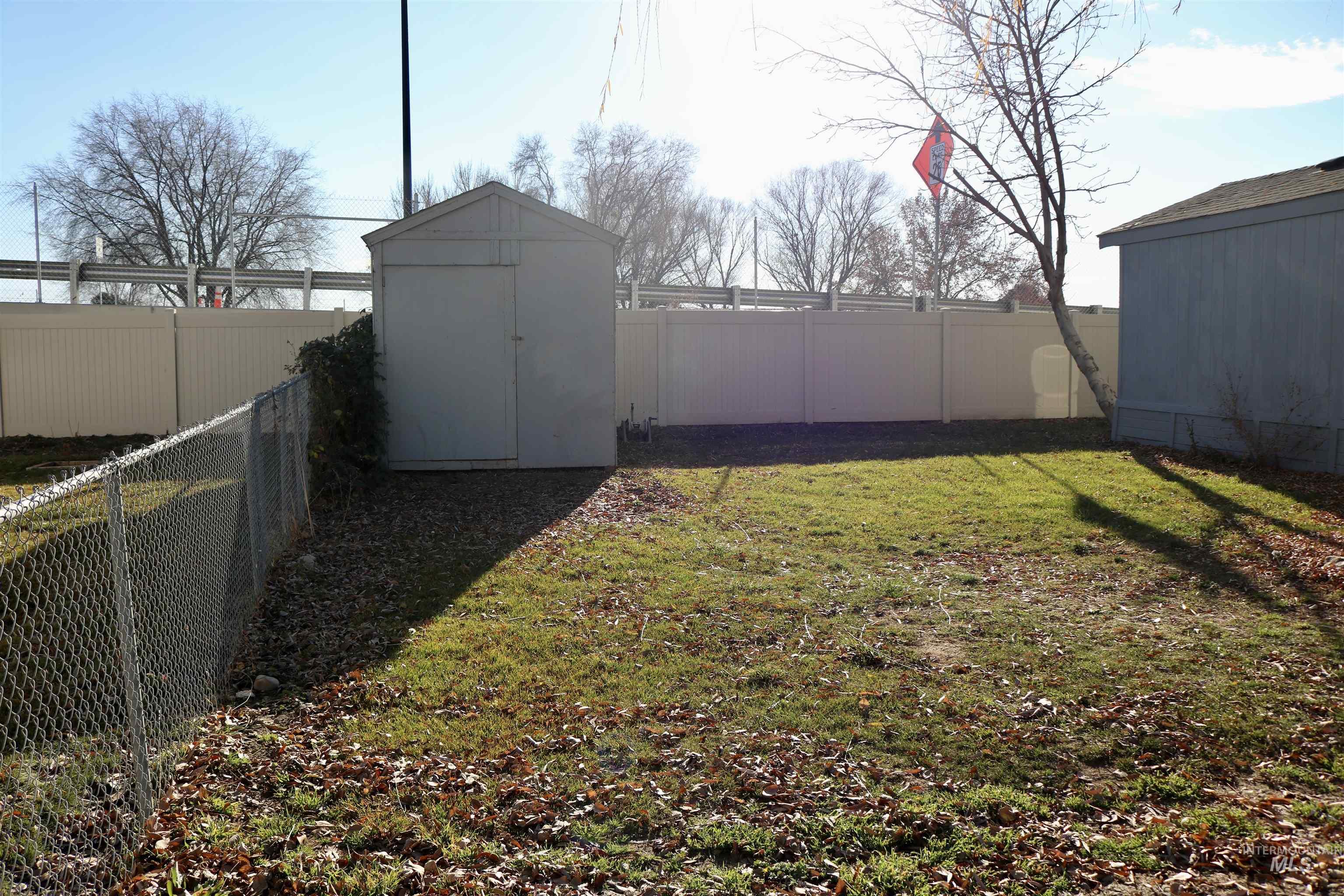 5015 Ustick TRLR # 6, Caldwell, Idaho 83605, 2 Bedrooms, 1 Bathroom, Residential For Sale, Price $84,900, 98969779