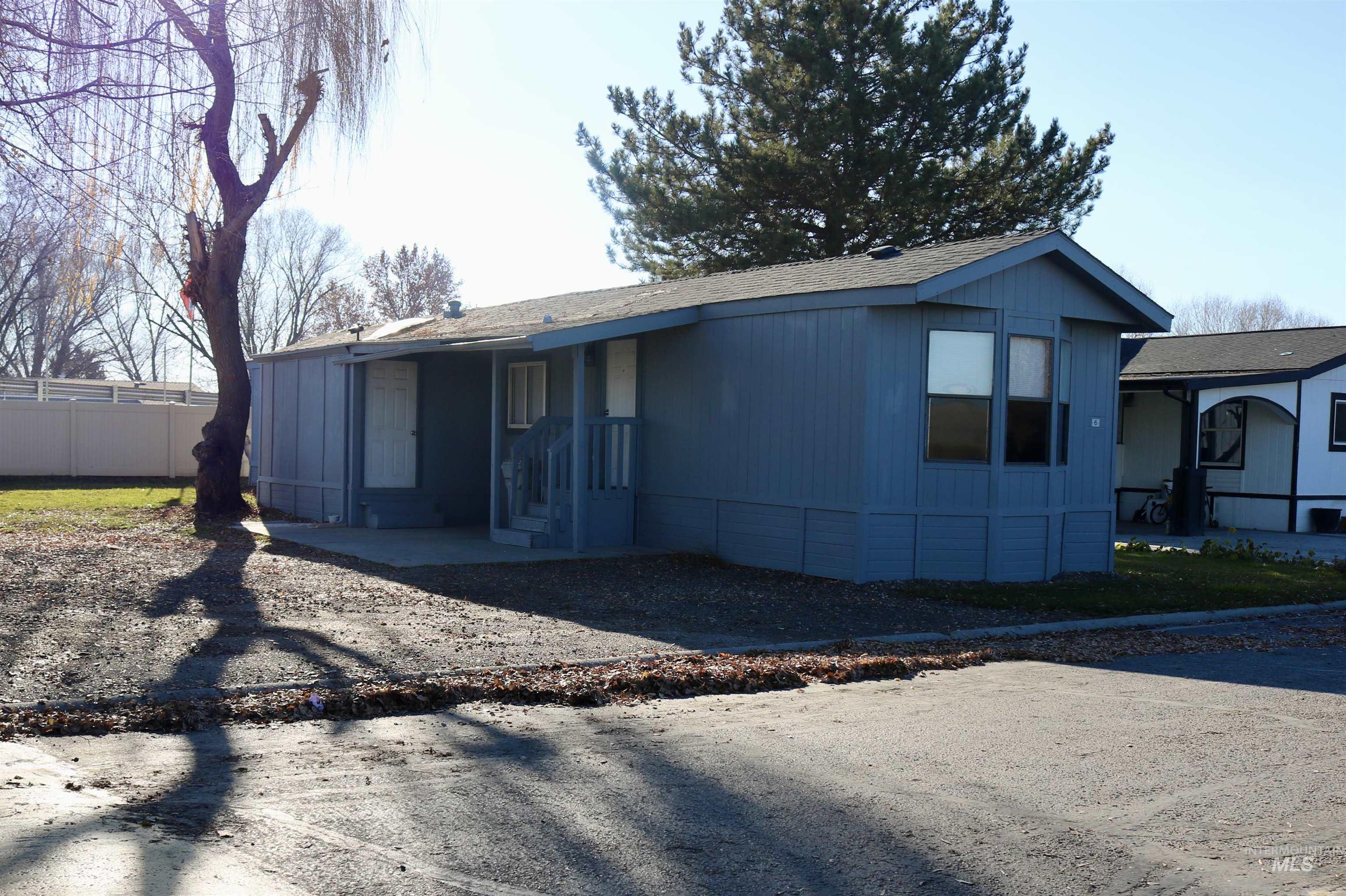 5015 Ustick TRLR # 6, Caldwell, Idaho 83605, 2 Bedrooms, 1 Bathroom, Residential For Sale, Price $84,900, 98969779