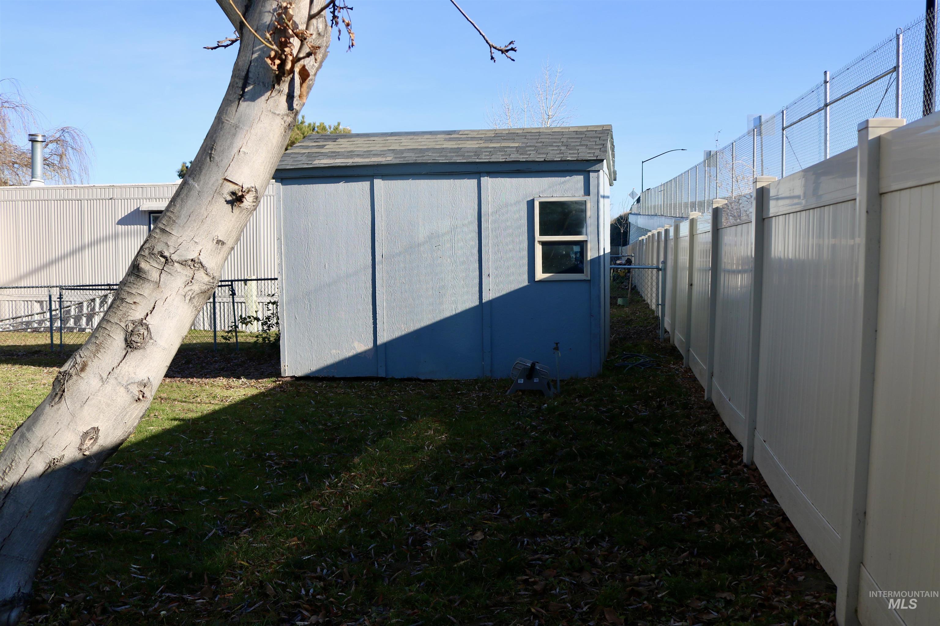 5015 Ustick TRLR # 6, Caldwell, Idaho 83605, 2 Bedrooms, 1 Bathroom, Residential For Sale, Price $84,900, 98969779