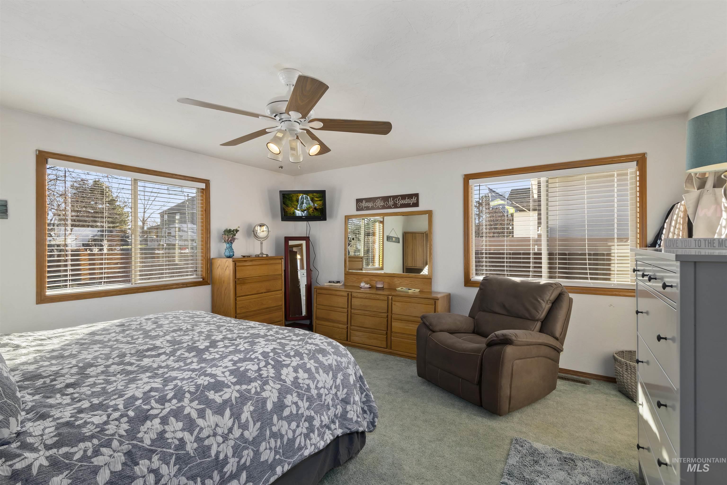 405 Fruitland Avenue North, Buhl, Idaho 83316, 3 Bedrooms, 3 Bathrooms, Residential For Sale, Price $549,900, 98969782