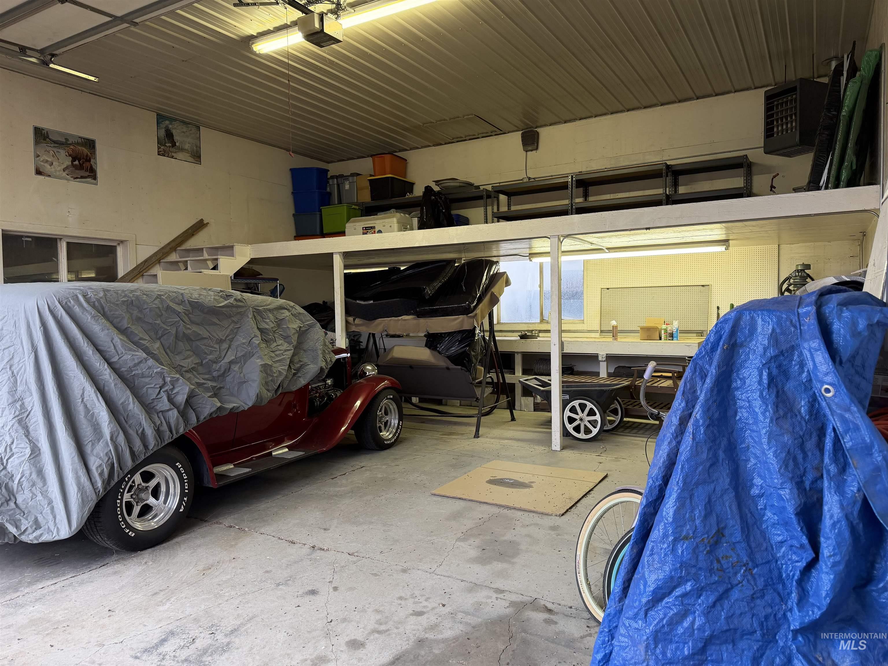 405 Fruitland Avenue North, Buhl, Idaho 83316, 3 Bedrooms, 3 Bathrooms, Residential For Sale, Price $549,900,MLS 98969782