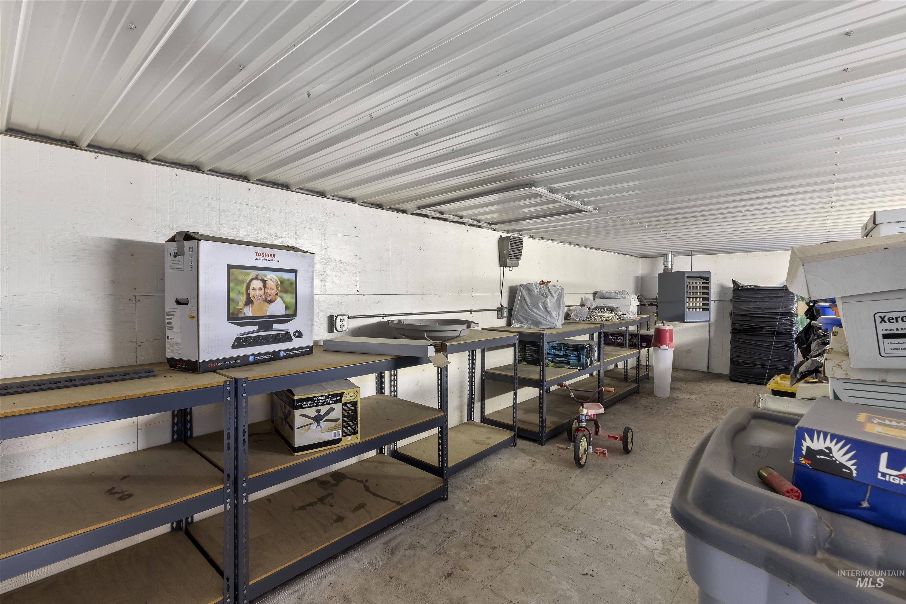 405 Fruitland Avenue North, Buhl, Idaho 83316, 3 Bedrooms, 3 Bathrooms, Residential For Sale, Price $549,900, 98969782