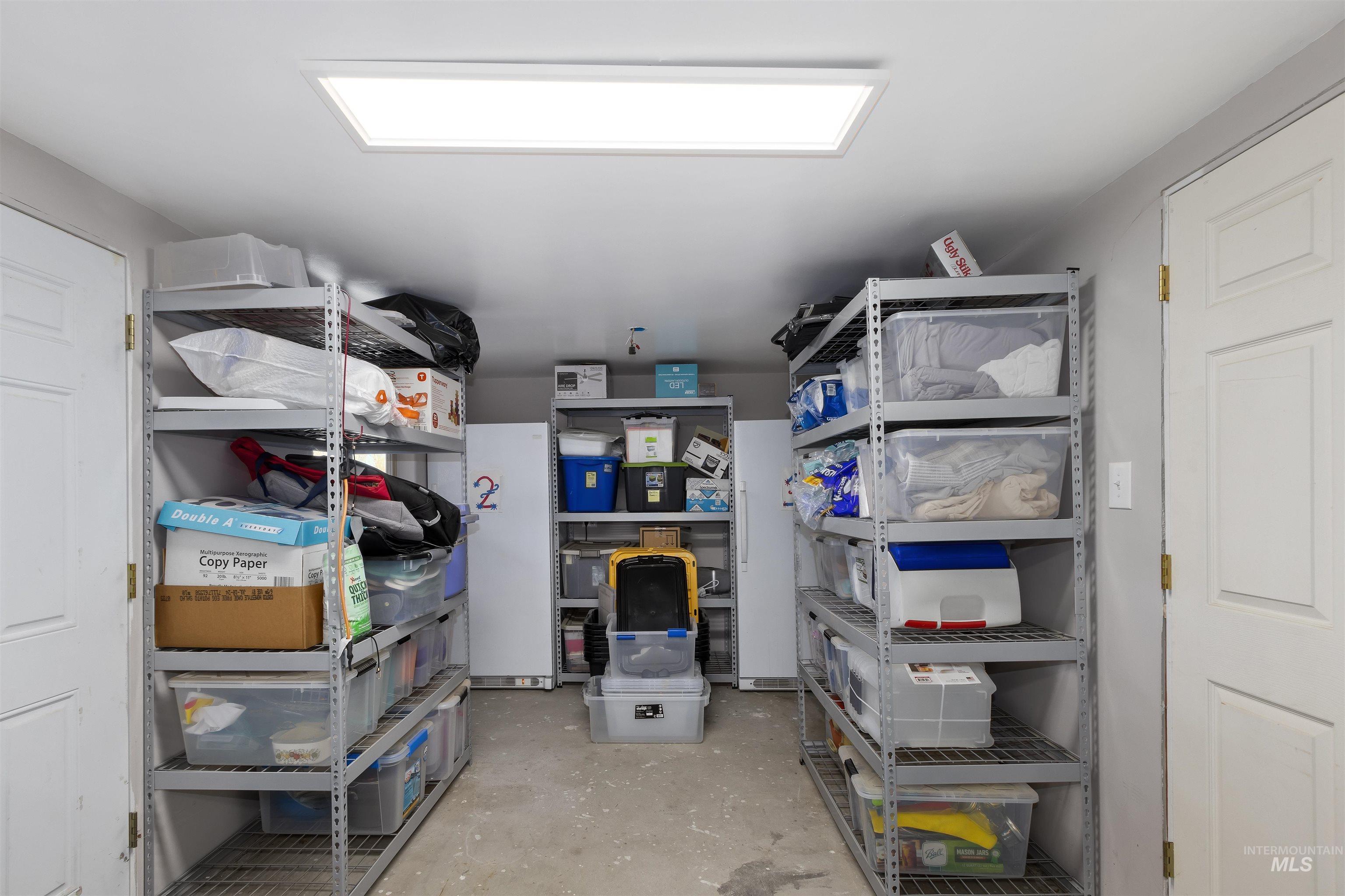 405 Fruitland Avenue North, Buhl, Idaho 83316, 3 Bedrooms, 3 Bathrooms, Residential For Sale, Price $549,900, 98969782