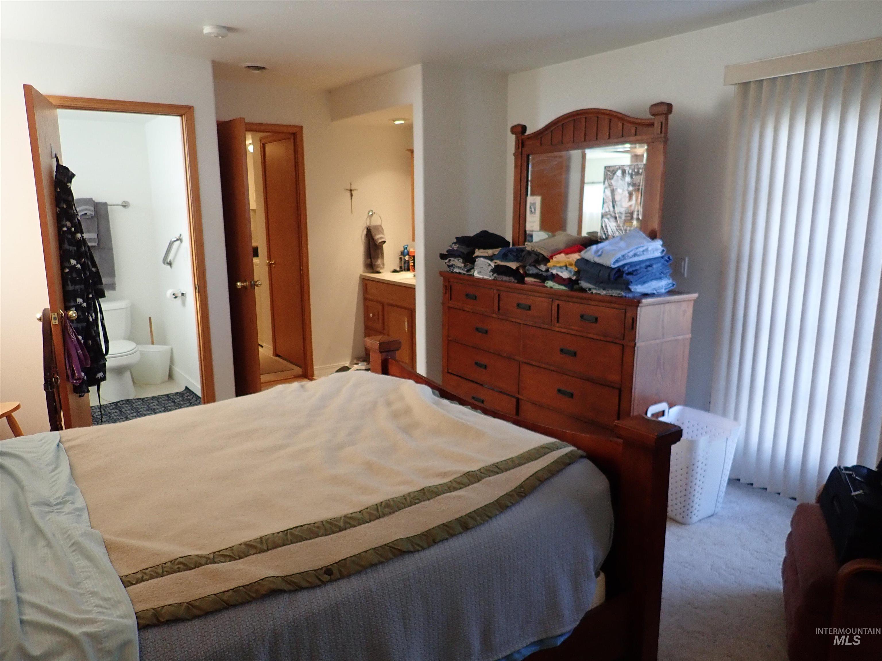 1039 15th St, Clarkston, Washington 99403, 2 Bedrooms, 2 Bathrooms, Residential For Sale, Price $305,000, 98969786