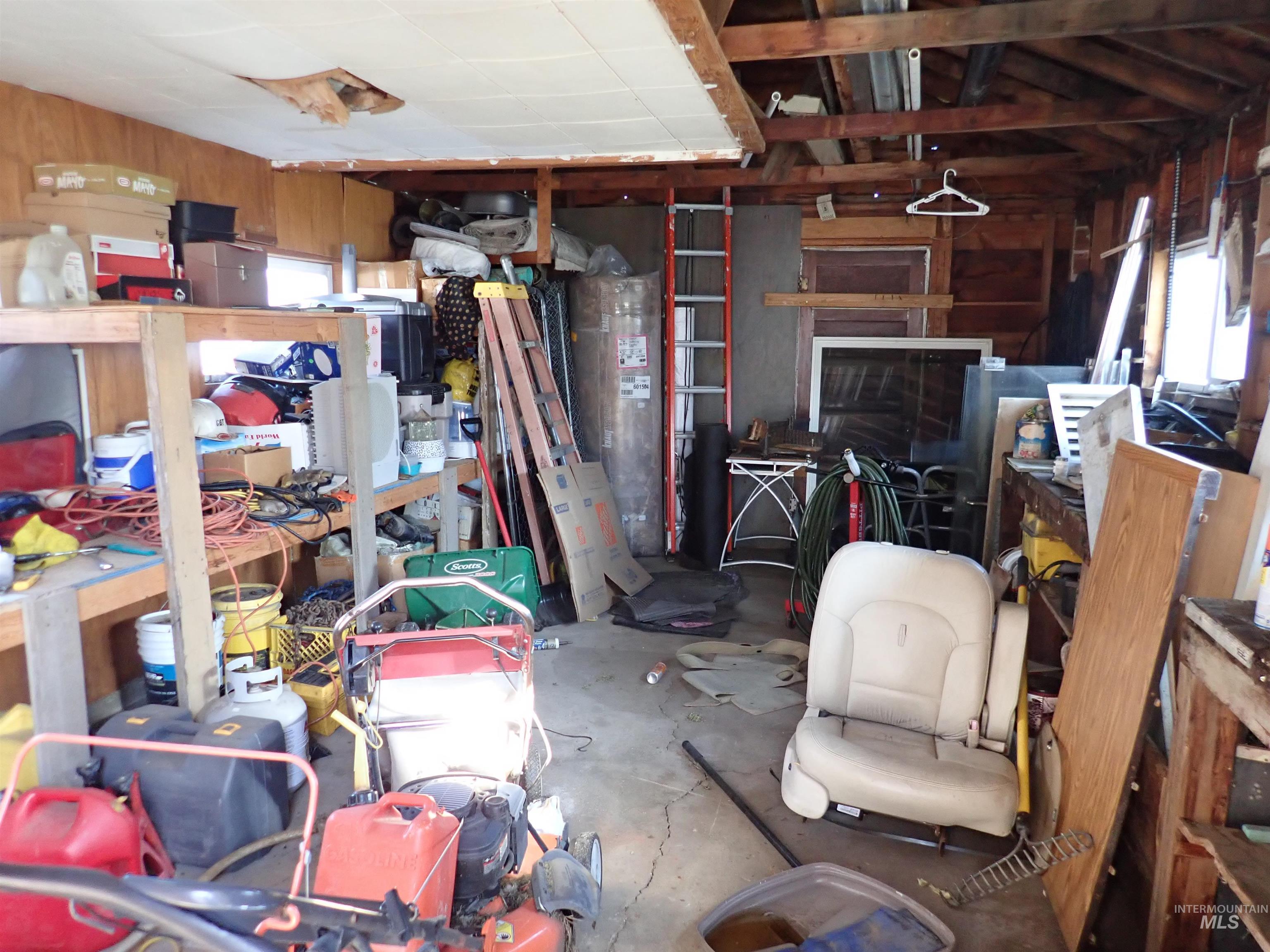 1039 15th St, Clarkston, Washington 99403, 2 Bedrooms, 2 Bathrooms, Residential For Sale, Price $305,000, 98969786