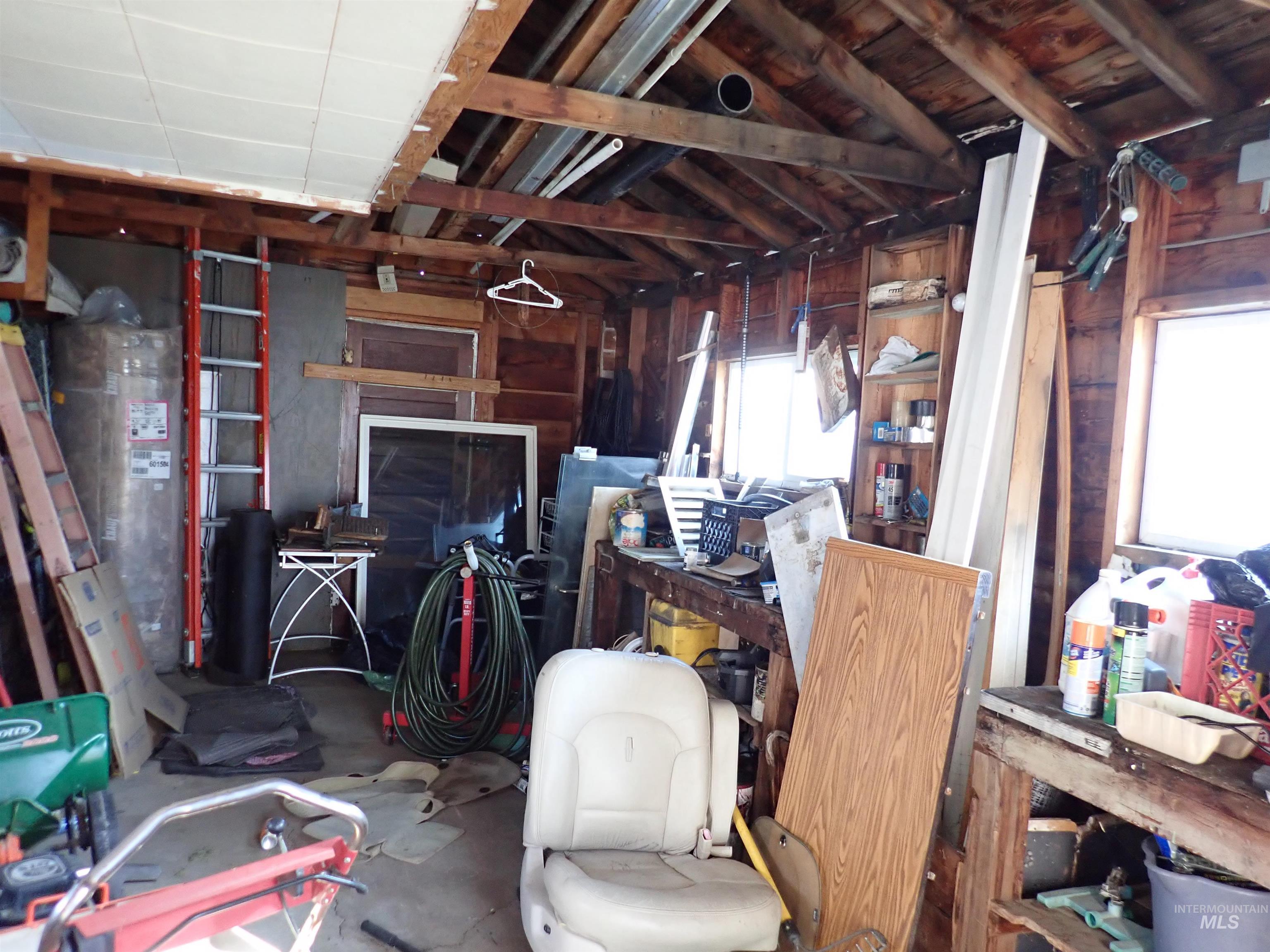 1039 15th St, Clarkston, Washington 99403, 2 Bedrooms, 2 Bathrooms, Residential For Sale, Price $305,000, 98969786