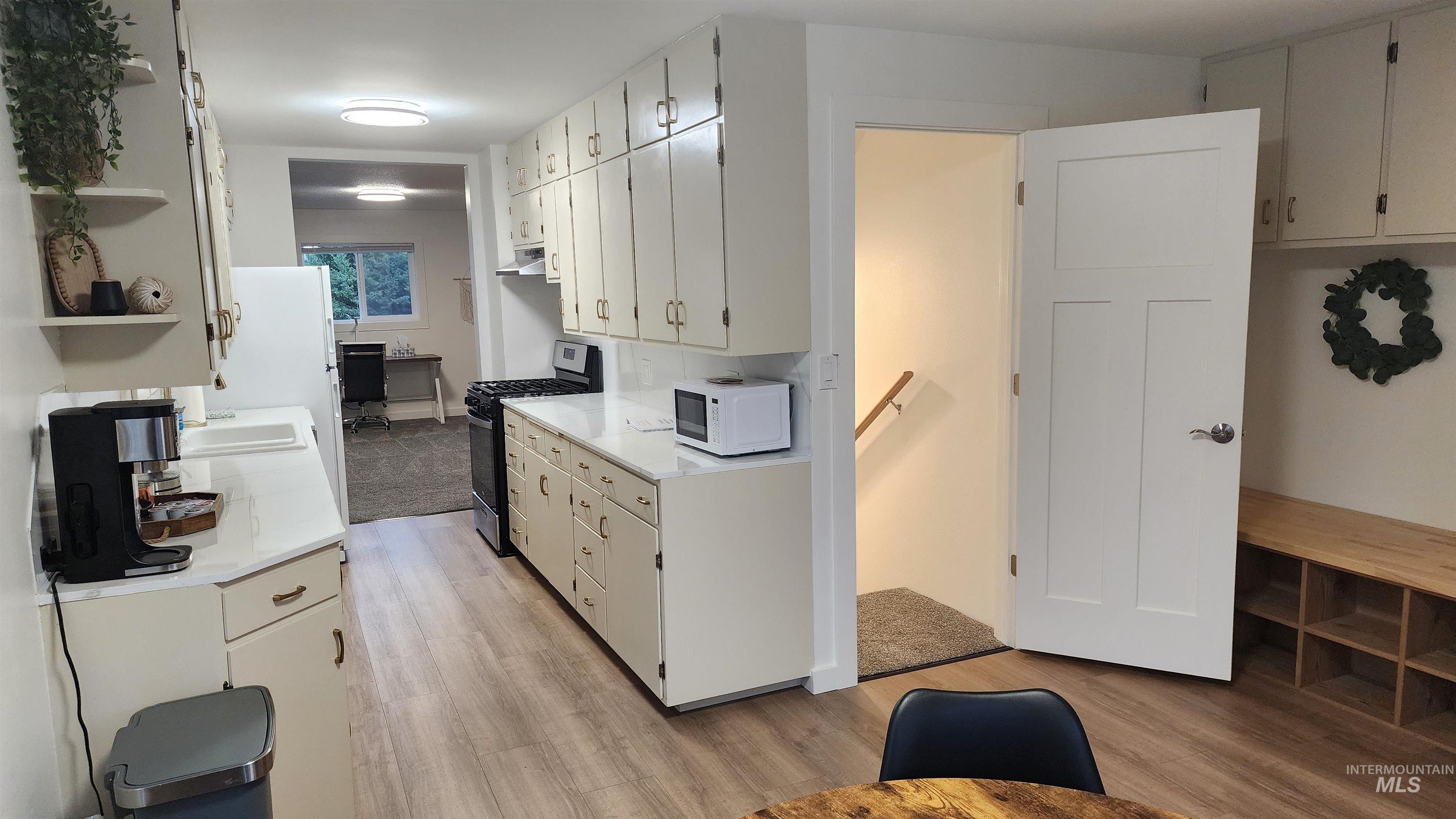 1611 Grelle Ave, Lewiston, Idaho 83501, 3 Bedrooms, 2 Bathrooms, Residential For Sale, Price $349,000, 98969790