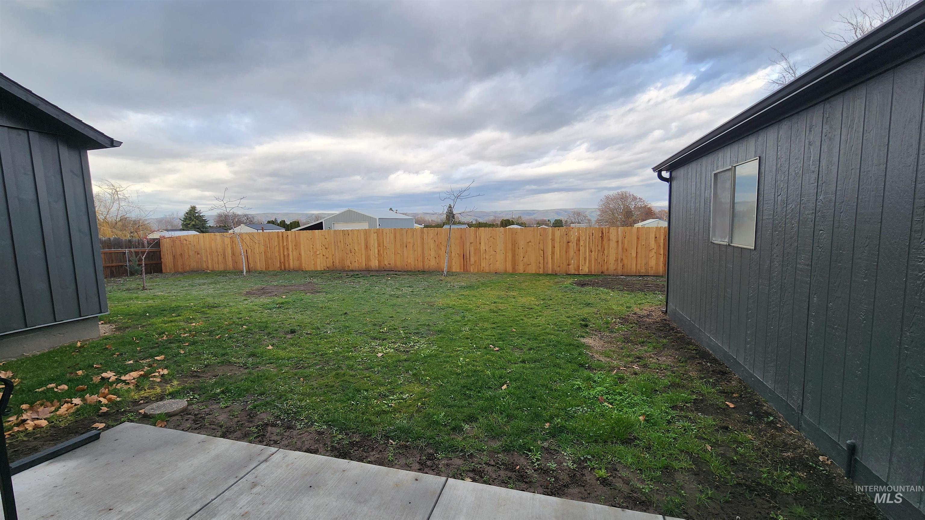 1611 Grelle Ave, Lewiston, Idaho 83501, 3 Bedrooms, 2 Bathrooms, Residential For Sale, Price $349,000, 98969790