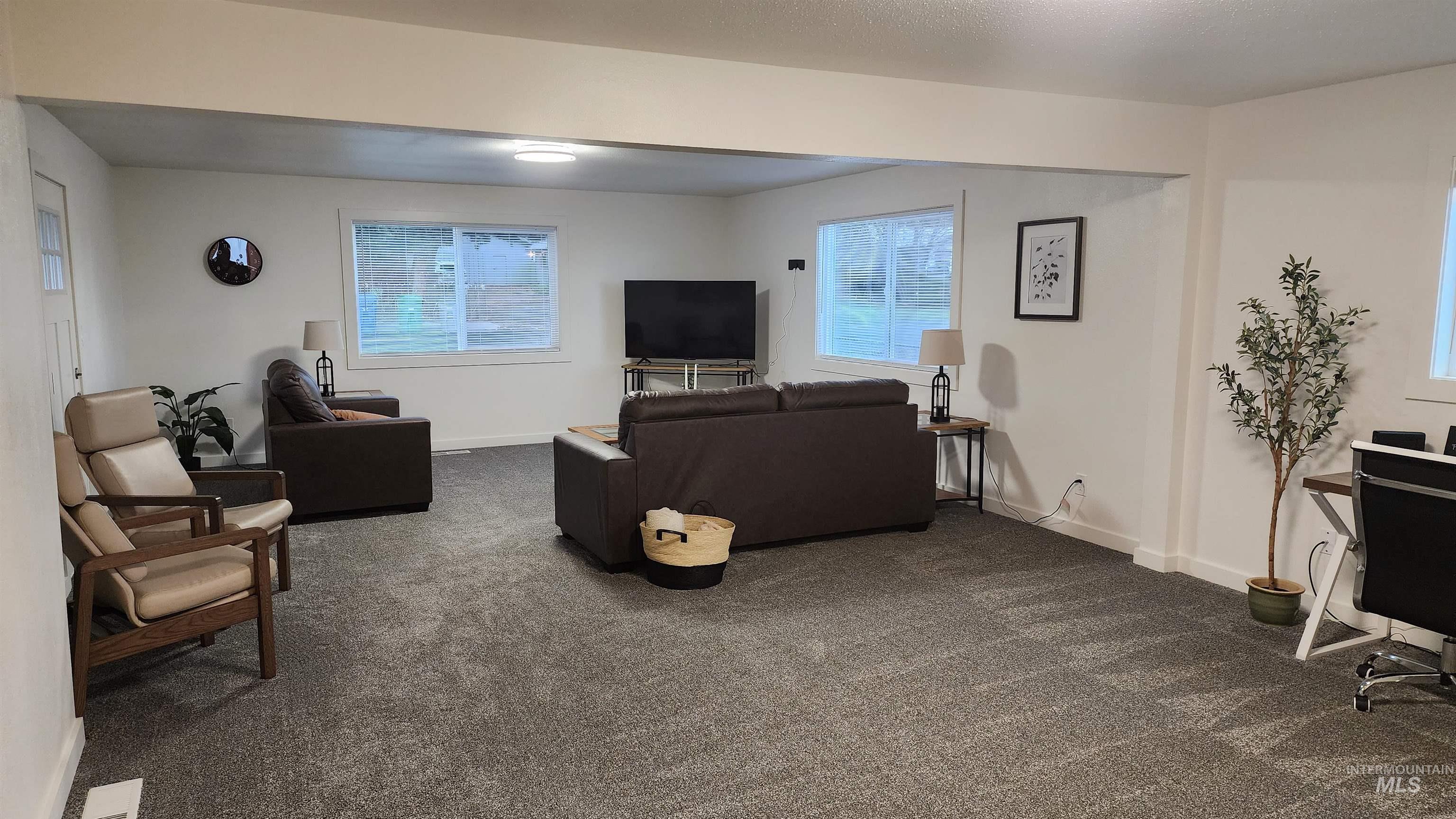 1611 Grelle Ave, Lewiston, Idaho 83501, 3 Bedrooms, 2 Bathrooms, Residential For Sale, Price $349,000, 98969790