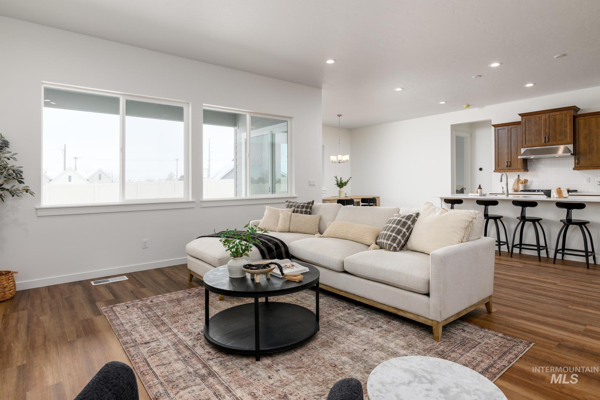 3675 N San Carlos Way, Star, Idaho 83669, 4 Bedrooms, 3 Bathrooms, Residential For Sale, Price $689,000,MLS 98969793