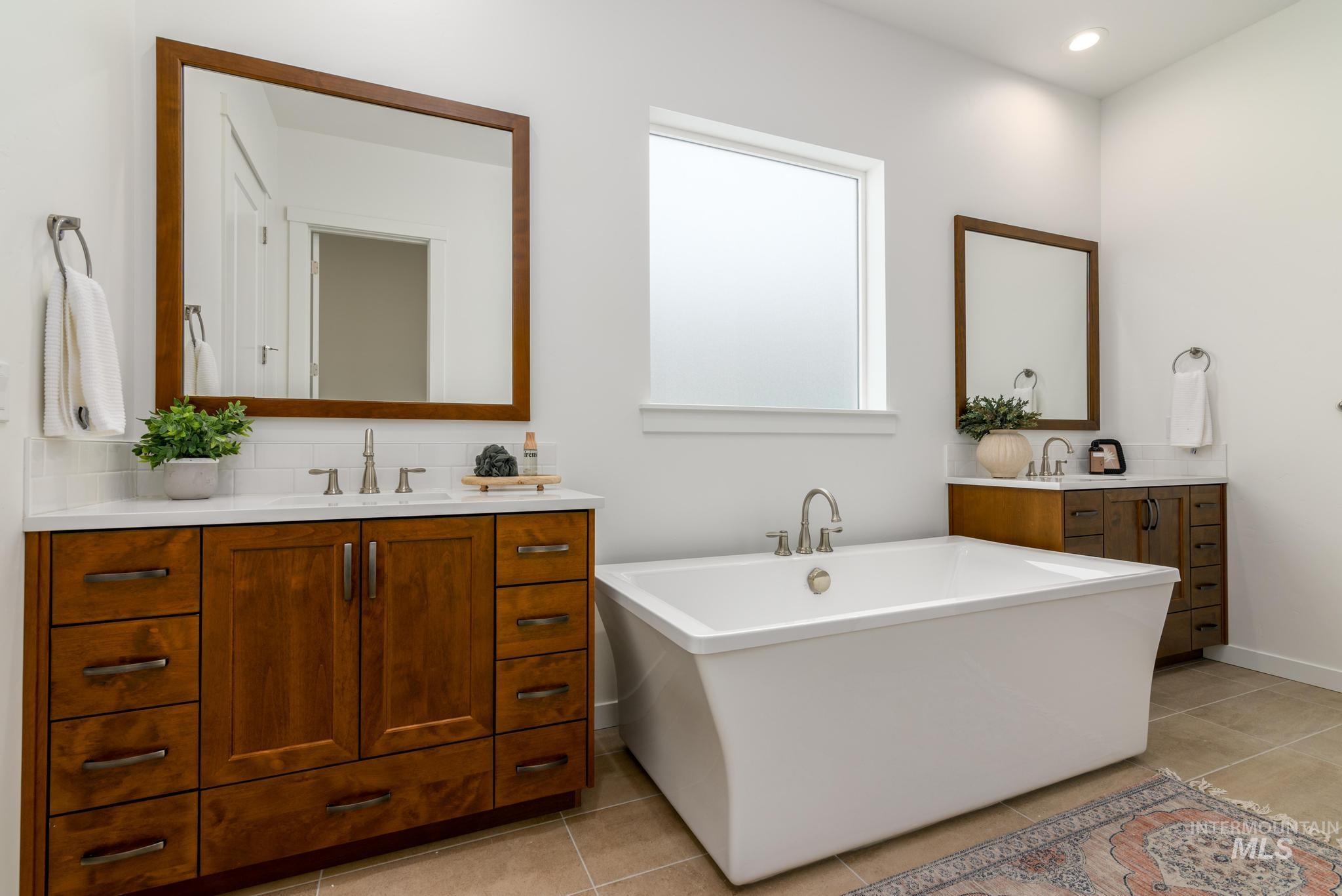 3675 N San Carlos Way, Star, Idaho 83669, 4 Bedrooms, 3 Bathrooms, Residential For Sale, Price $689,000,MLS 98969793