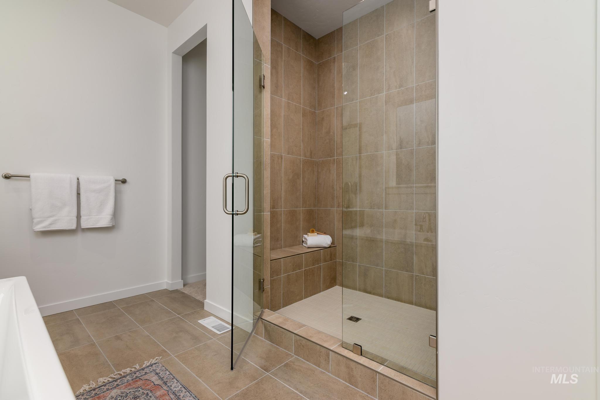 3675 N San Carlos Way, Star, Idaho 83669, 4 Bedrooms, 3 Bathrooms, Residential For Sale, Price $689,000,MLS 98969793