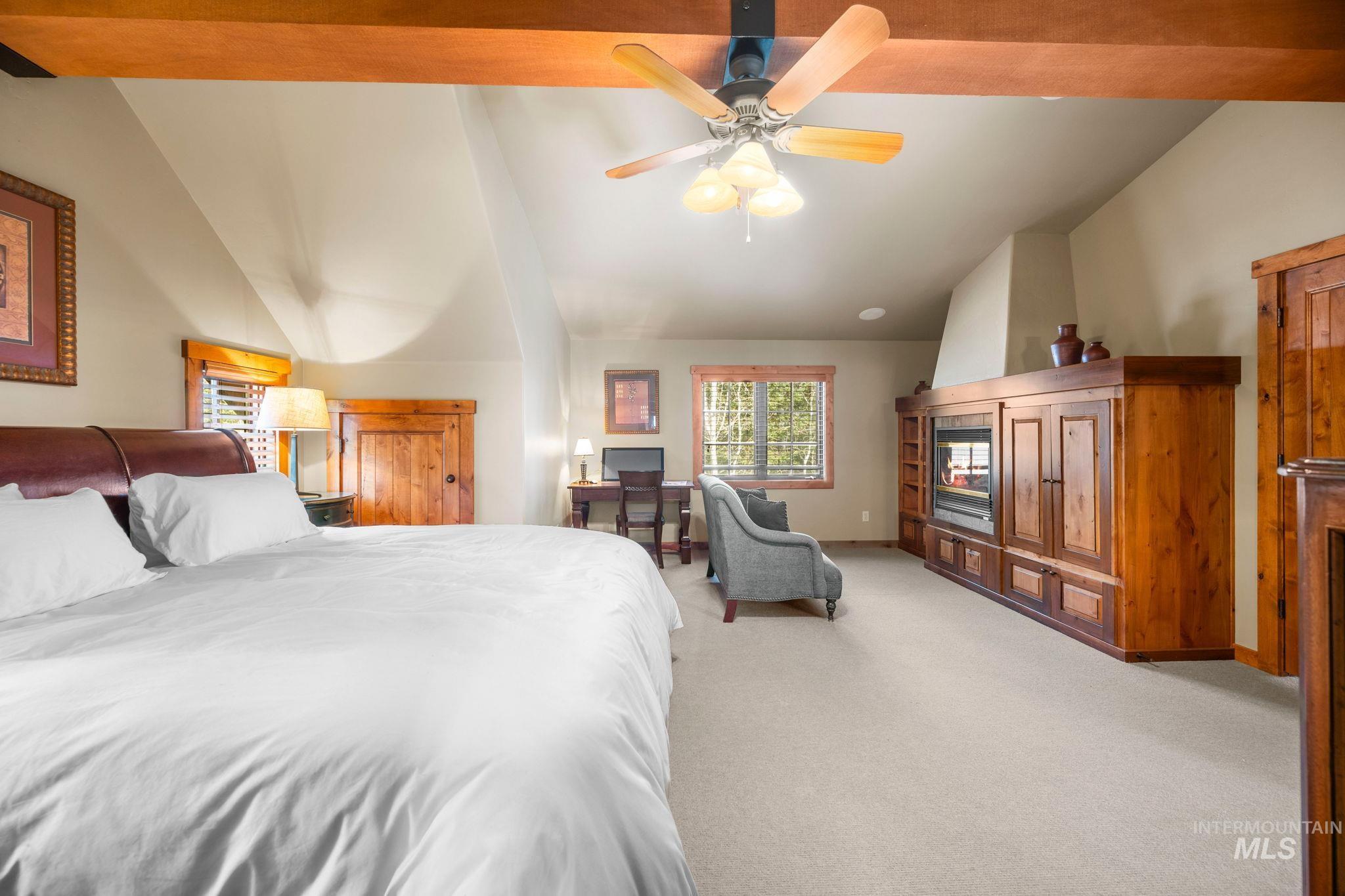 114 Twin Creeks, Donnelly, Idaho 83615, 3 Bedrooms, 3 Bathrooms, Residential For Sale, Price $1,589,000,MLS 98969809