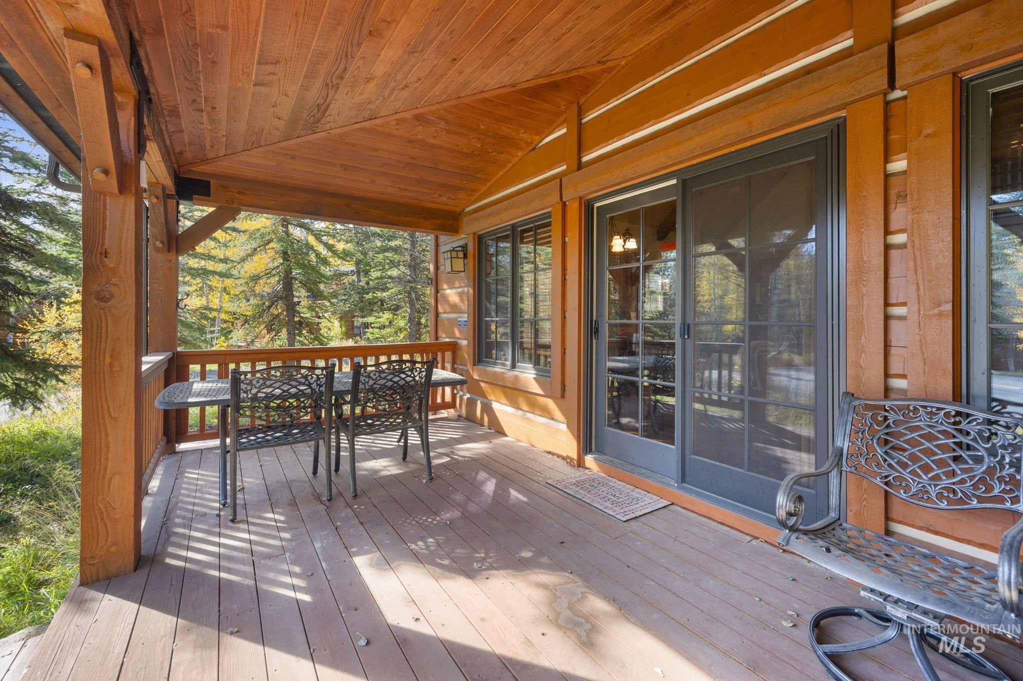 114 Twin Creeks, Donnelly, Idaho 83615, 3 Bedrooms, 3 Bathrooms, Residential For Sale, Price $1,589,000,MLS 98969809