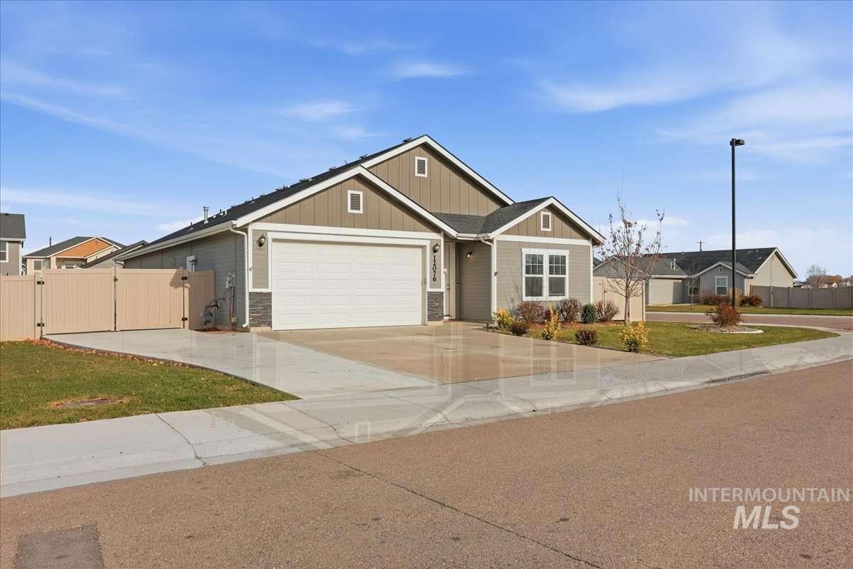 12076 W Terrazzo Dr, Nampa, Idaho 73651, 3 Bedrooms, 2 Bathrooms, Residential For Sale, Price $448,500, 98969812