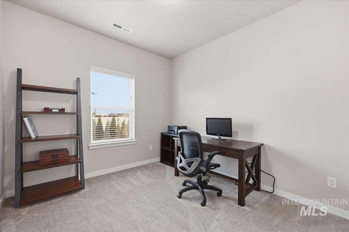 12076 W Terrazzo Dr, Nampa, Idaho 73651, 3 Bedrooms, 2 Bathrooms, Residential For Sale, Price $448,500, 98969812