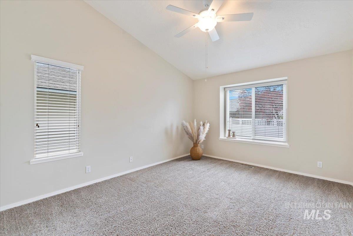 1875 N Buena Vista Ave, Meridian, Idaho 83646, 2 Bedrooms, 2 Bathrooms, Residential For Sale, Price $362,500,MLS 98969821