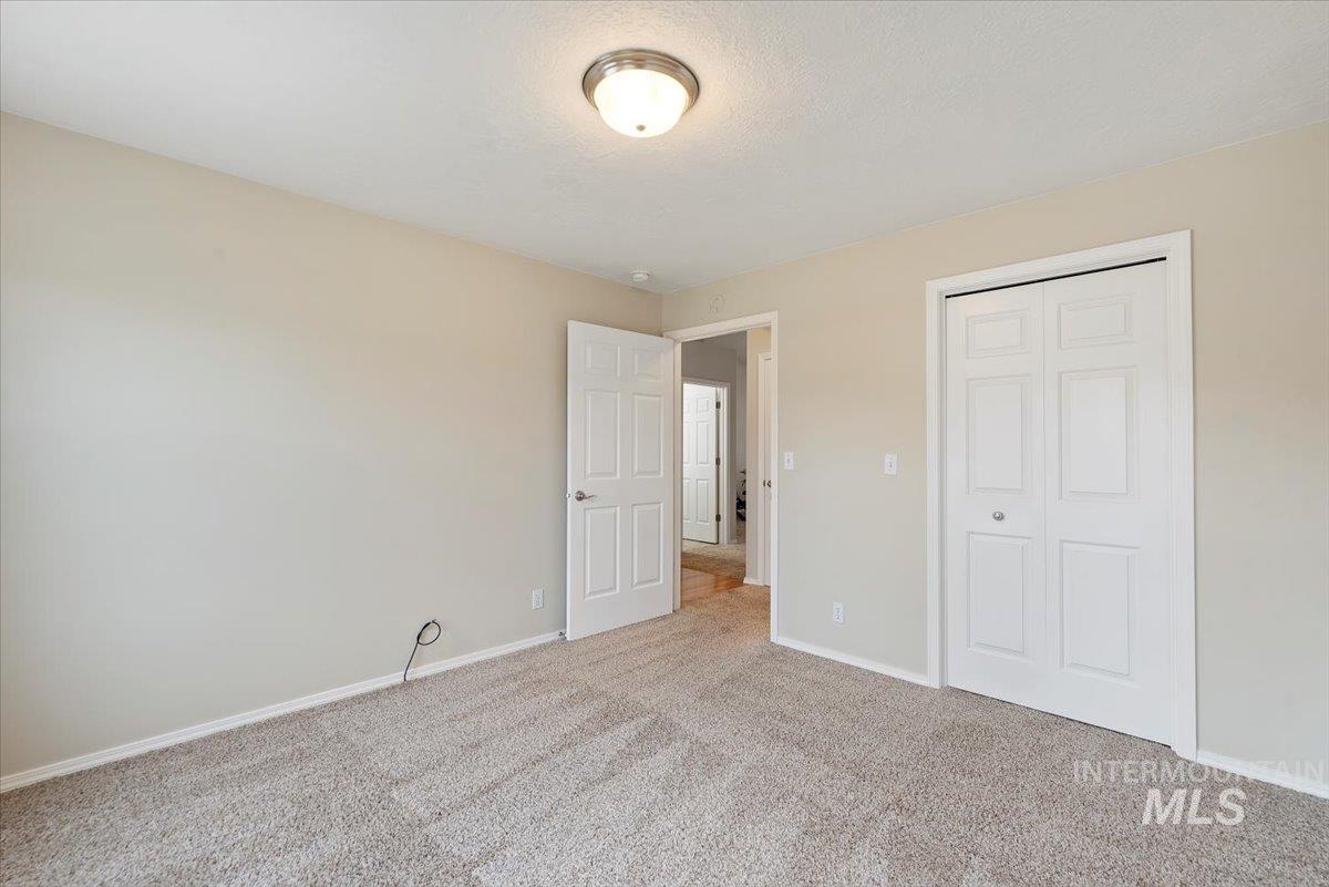 1875 N Buena Vista Ave, Meridian, Idaho 83646, 2 Bedrooms, 2 Bathrooms, Residential For Sale, Price $362,500,MLS 98969821