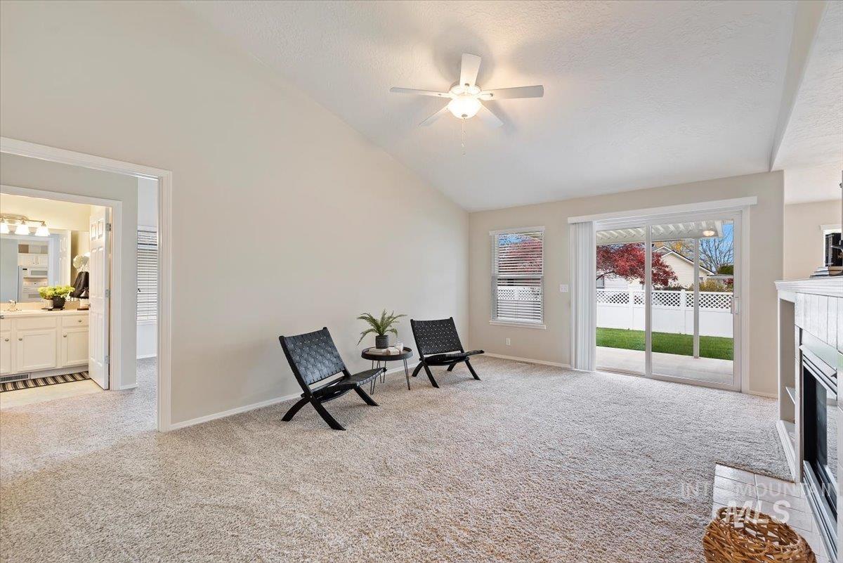 1875 N Buena Vista Ave, Meridian, Idaho 83646, 2 Bedrooms, 2 Bathrooms, Residential For Sale, Price $362,500,MLS 98969821