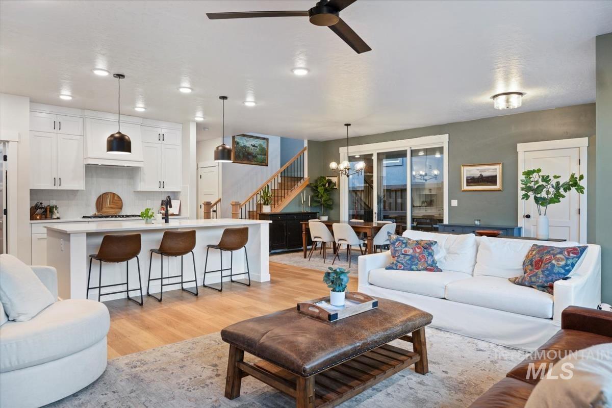 2569 S New Haven Ln., Boise, Idaho 83716, 3 Bedrooms, 2.5 Bathrooms, Residential For Sale, Price $789,900,MLS 98969822