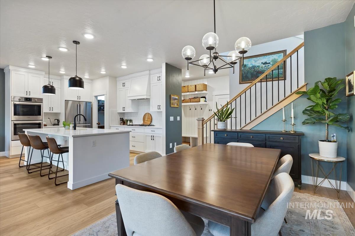 2569 S New Haven Ln., Boise, Idaho 83716, 3 Bedrooms, 2.5 Bathrooms, Residential For Sale, Price $789,900,MLS 98969822