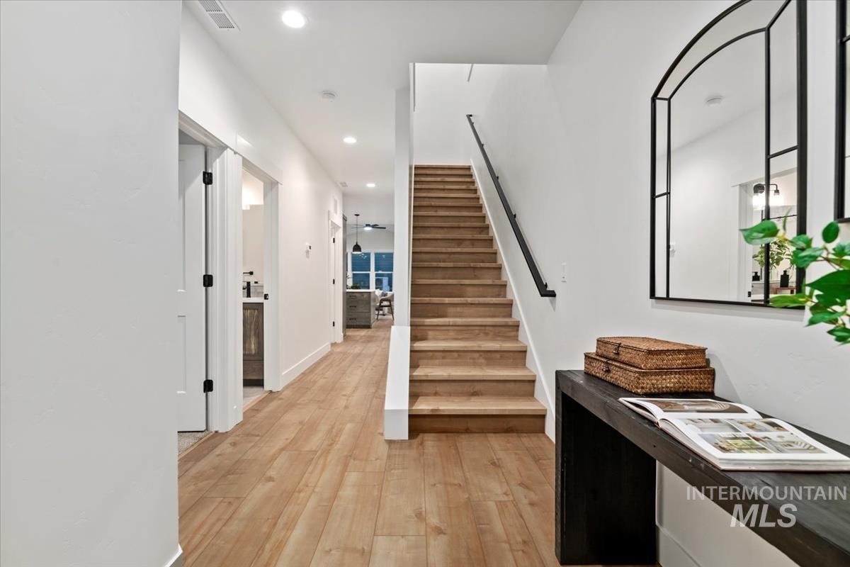 1713 N 31st St, Boise, Idaho 83703, 3 Bedrooms, 3 Bathrooms, Residential For Sale, Price $749,900,MLS 98969828