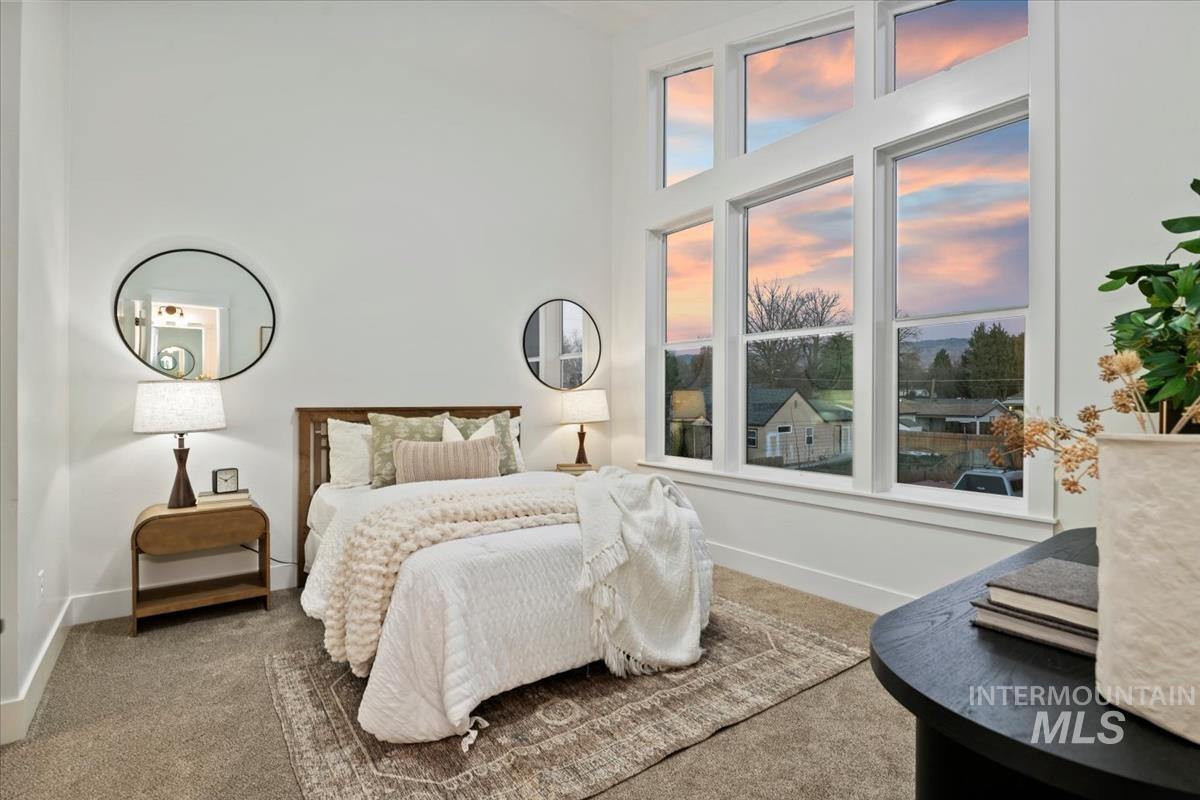 1713 N 31st St, Boise, Idaho 83703, 3 Bedrooms, 3 Bathrooms, Residential For Sale, Price $749,900,MLS 98969828