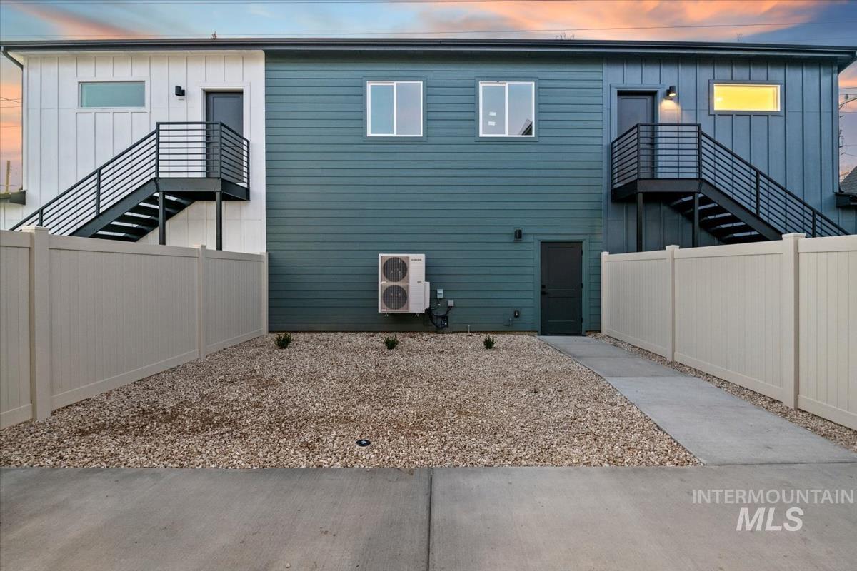 1713 N 31st St, Boise, Idaho 83703, 3 Bedrooms, 3 Bathrooms, Residential For Sale, Price $749,900,MLS 98969828