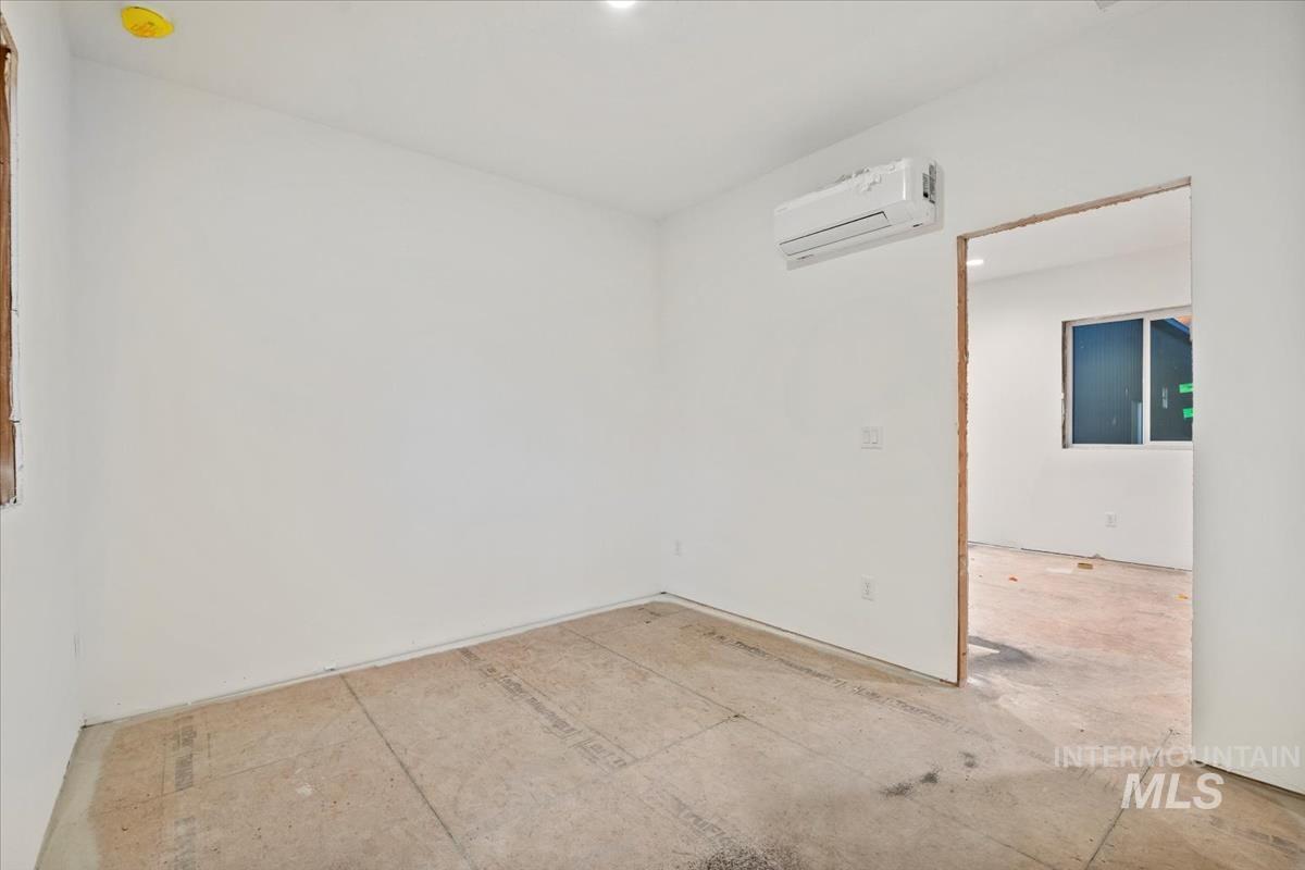 1713 N 31st St, Boise, Idaho 83703, 3 Bedrooms, 3 Bathrooms, Residential For Sale, Price $749,900,MLS 98969828