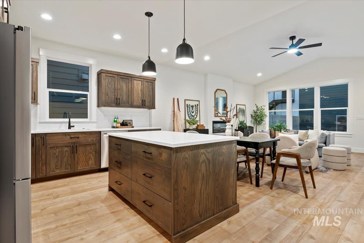 1713 N 31st St, Boise, Idaho 83703, 3 Bedrooms, 3 Bathrooms, Residential For Sale, Price $749,900,MLS 98969828