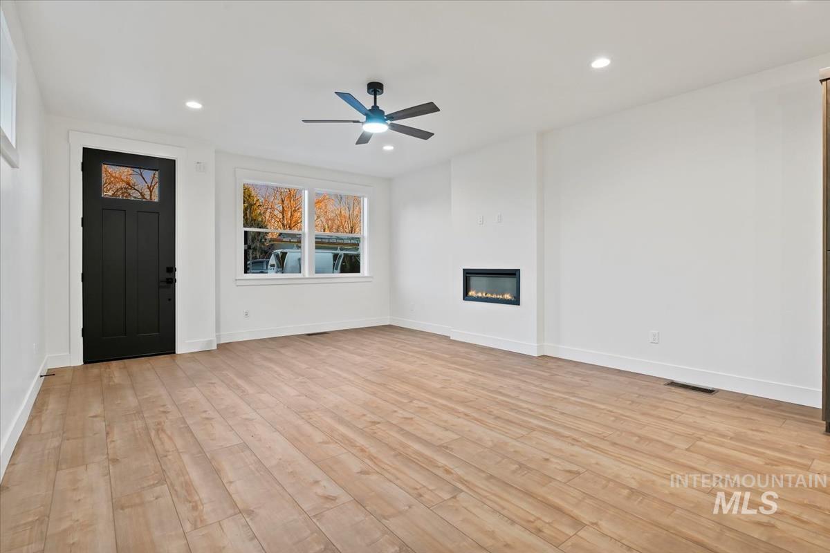 1715 N 31st St, Boise, Idaho 83703, 3 Bedrooms, 3.5 Bathrooms, Residential For Sale, Price $749,900,MLS 98969833