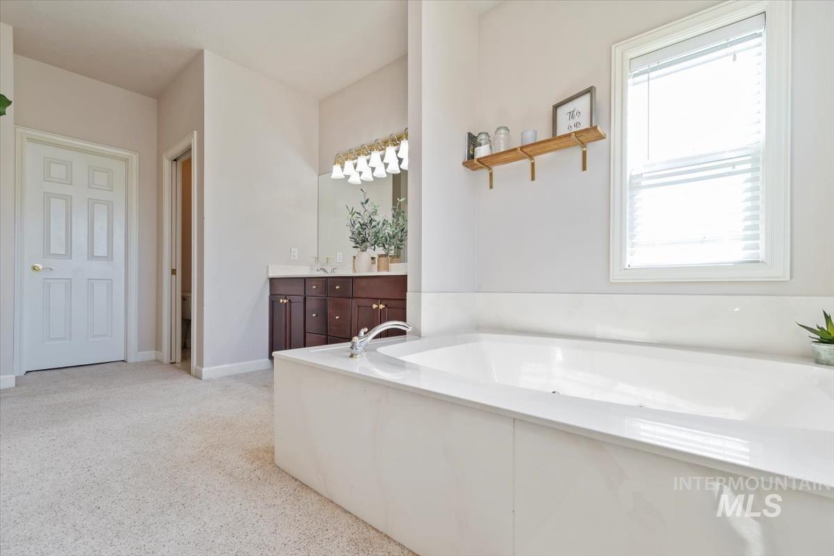 408 Hill RD S, Melba, Idaho 83641, 5 Bedrooms, 3.5 Bathrooms, Residential For Sale, Price $909,900, 98969843