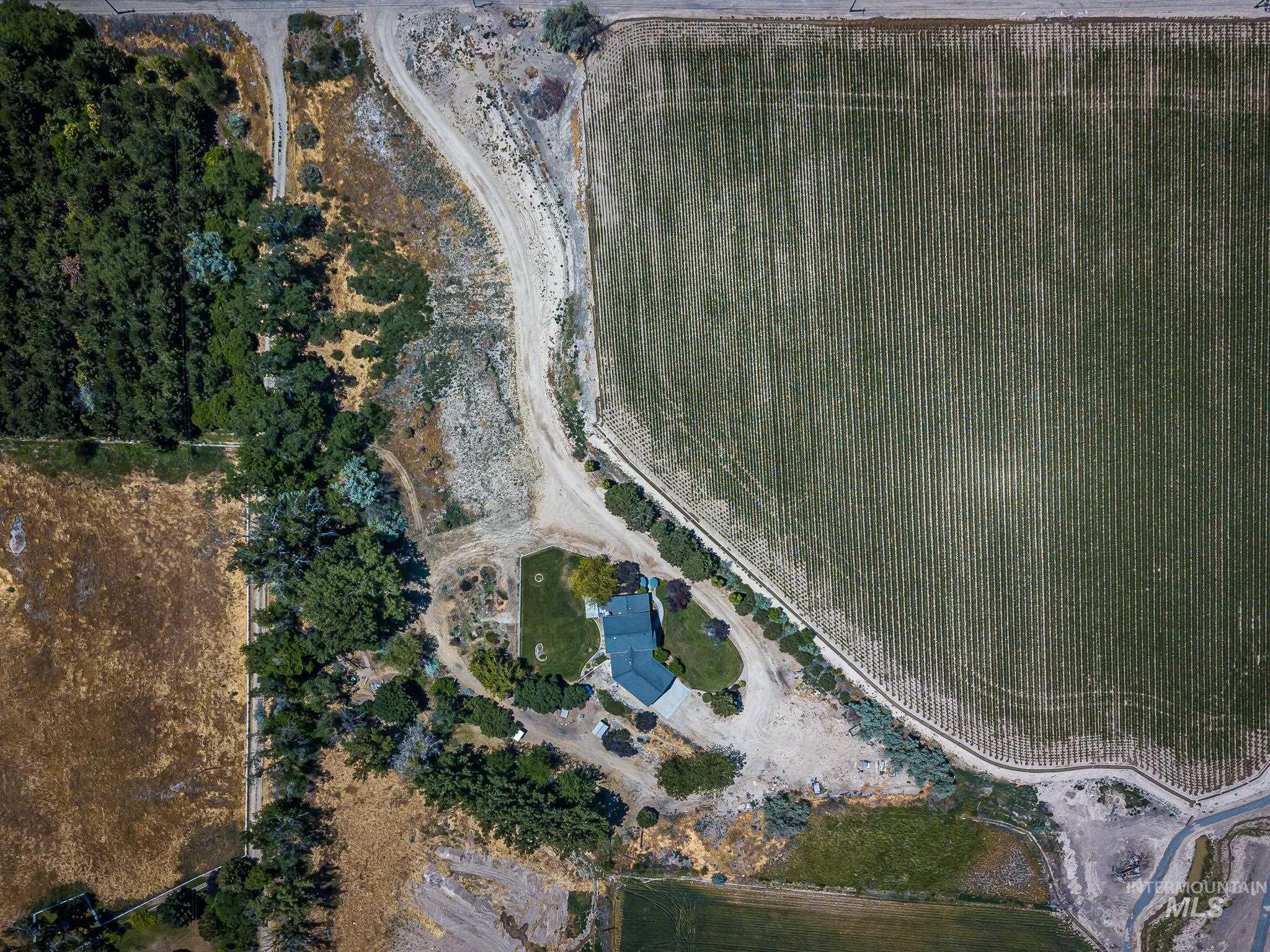 408 Hill RD S, Melba, Idaho 83641, 5 Bedrooms, 3.5 Bathrooms, Residential For Sale, Price $909,900, 98969843