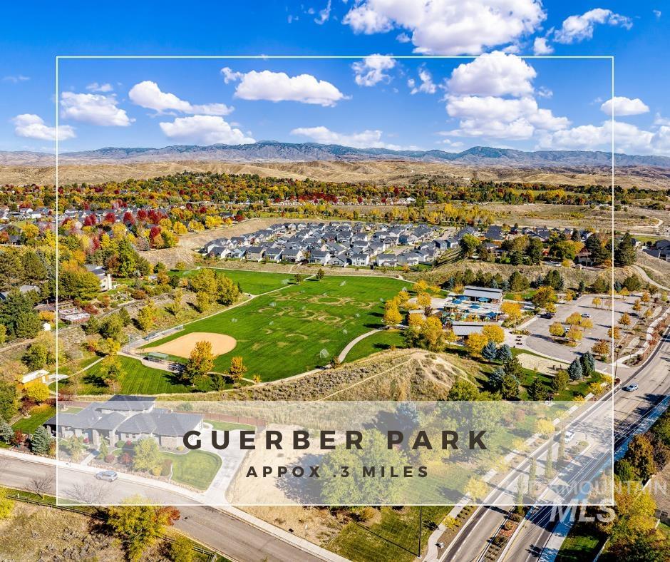 158 N Edgewood Ln, Eagle, Idaho 83616, 3 Bedrooms, 2.5 Bathrooms, Residential For Sale, Price $579,900, 98969845