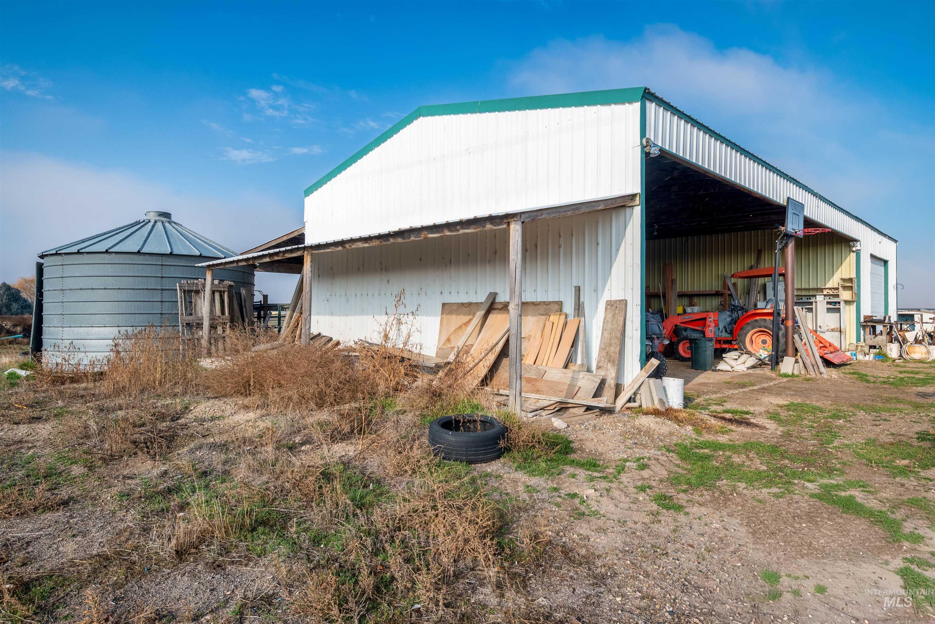 27294 Ustick Rd., Wilder, Idaho 83676, 3 Bedrooms, 3 Bathrooms, Residential For Sale, Price $675,000, 98969850