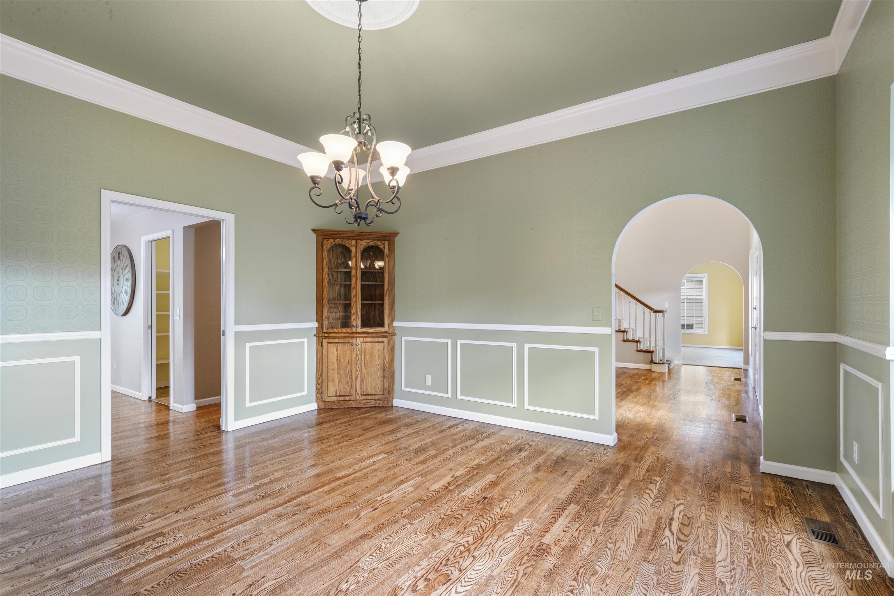 2220 14th Street, Lewiston, Idaho 83501, 5 Bedrooms, 4 Bathrooms, Residential For Sale, Price $699,000, 98969854