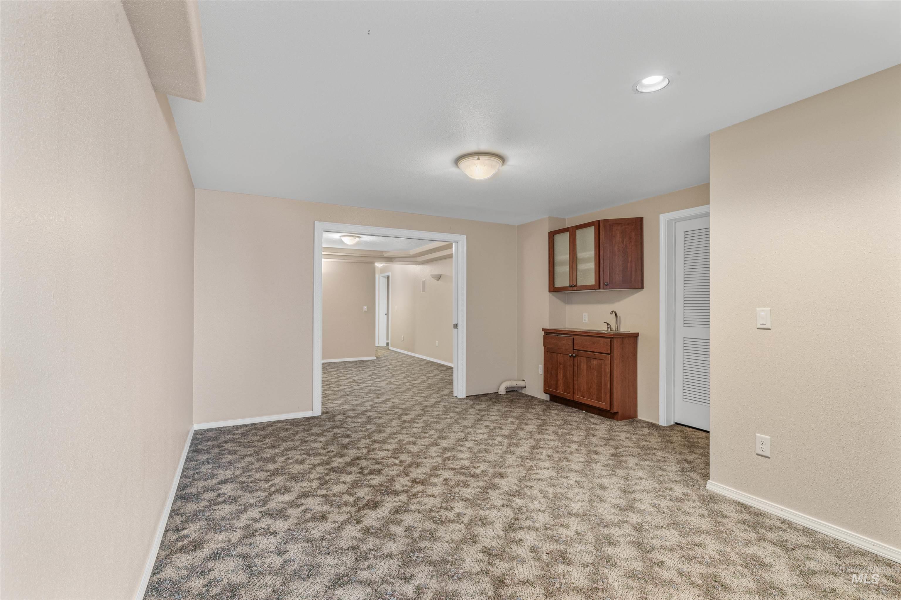 2220 14th Street, Lewiston, Idaho 83501, 5 Bedrooms, 4 Bathrooms, Residential For Sale, Price $699,000, 98969854