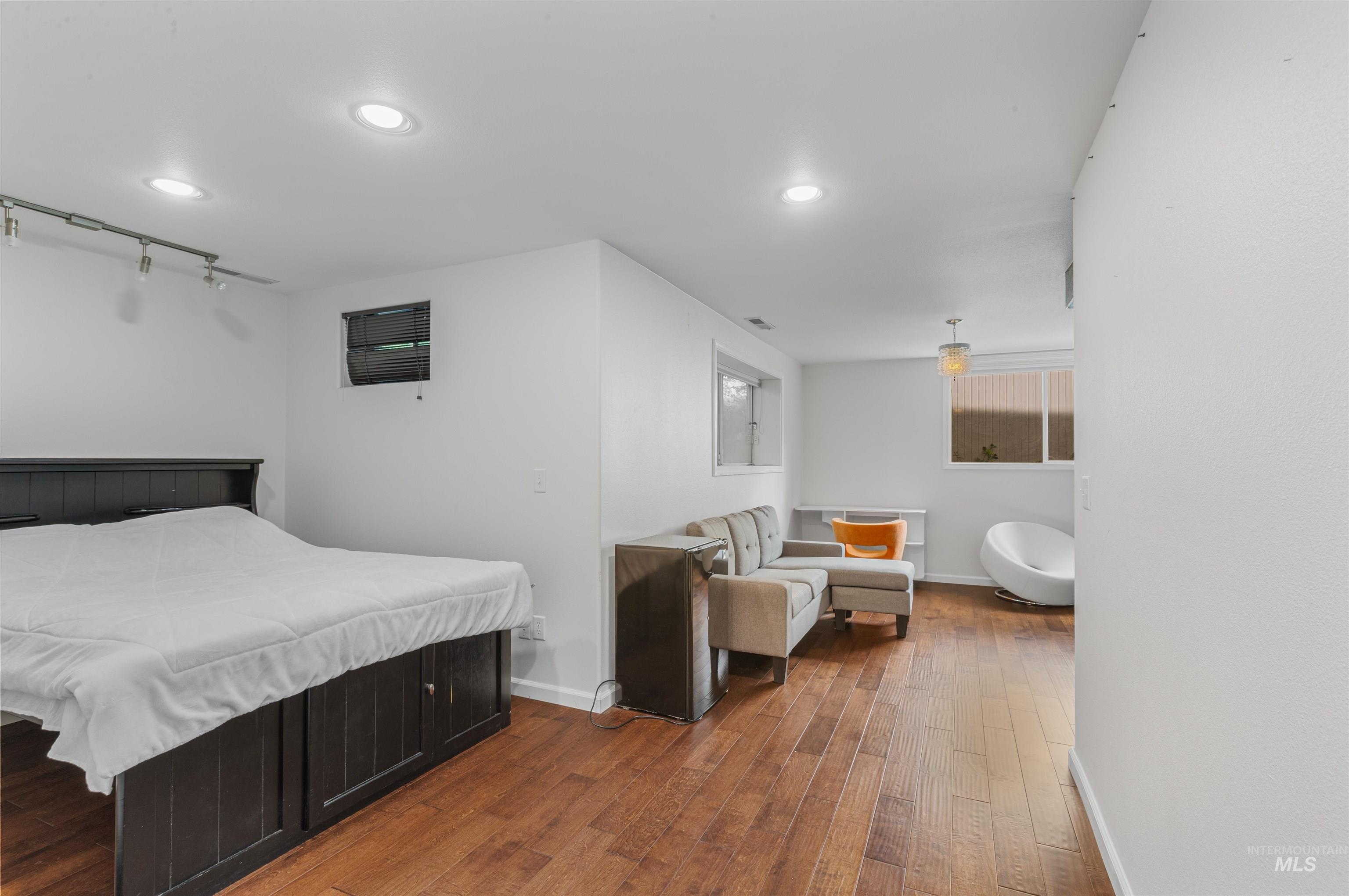 2220 14th Street, Lewiston, Idaho 83501, 5 Bedrooms, 4 Bathrooms, Residential For Sale, Price $699,000, 98969854