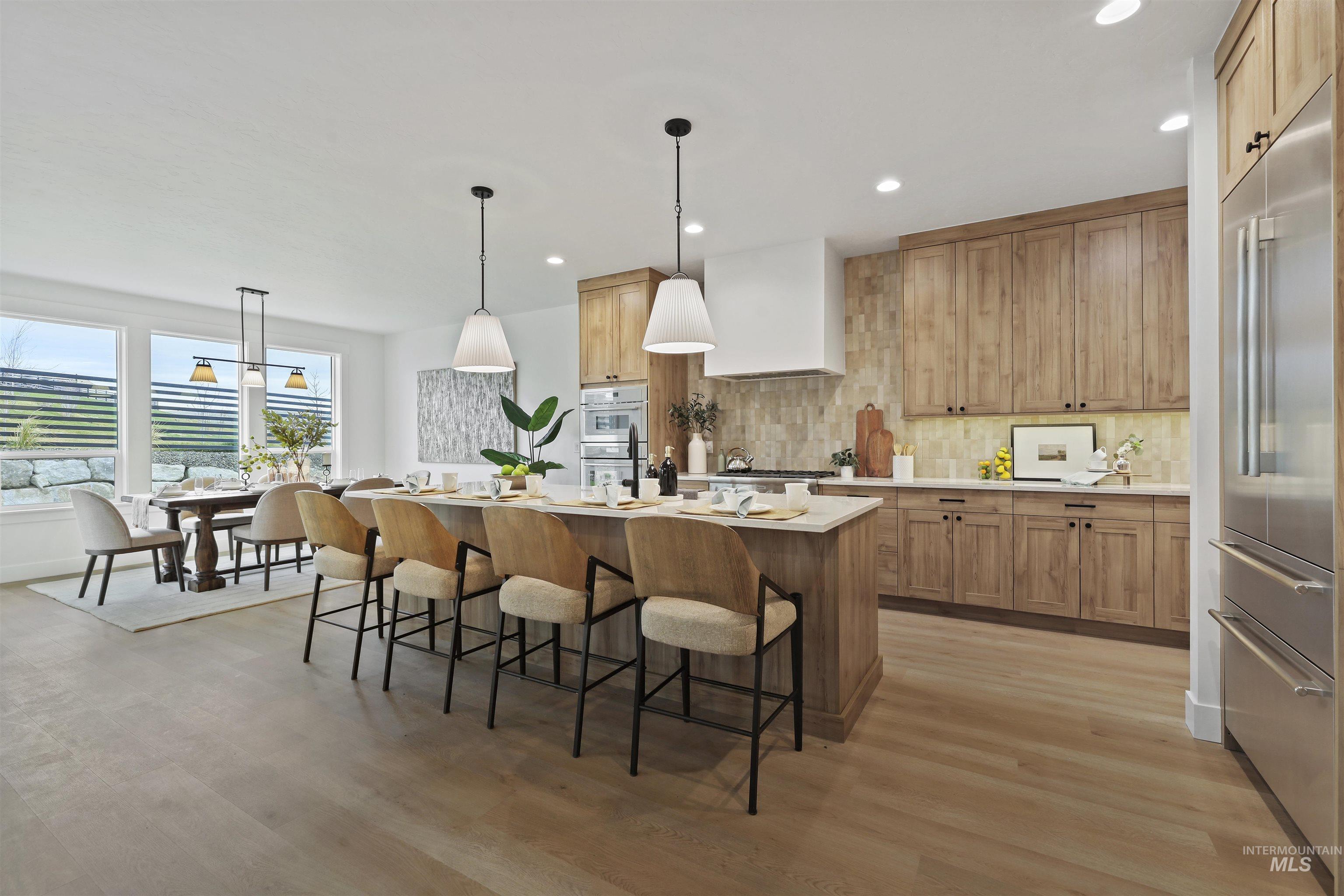 5615 W Haughburn Dr, Eagle, Idaho 83616, 3 Bedrooms, 2.5 Bathrooms, Residential For Sale, Price $899,000,MLS 98969857