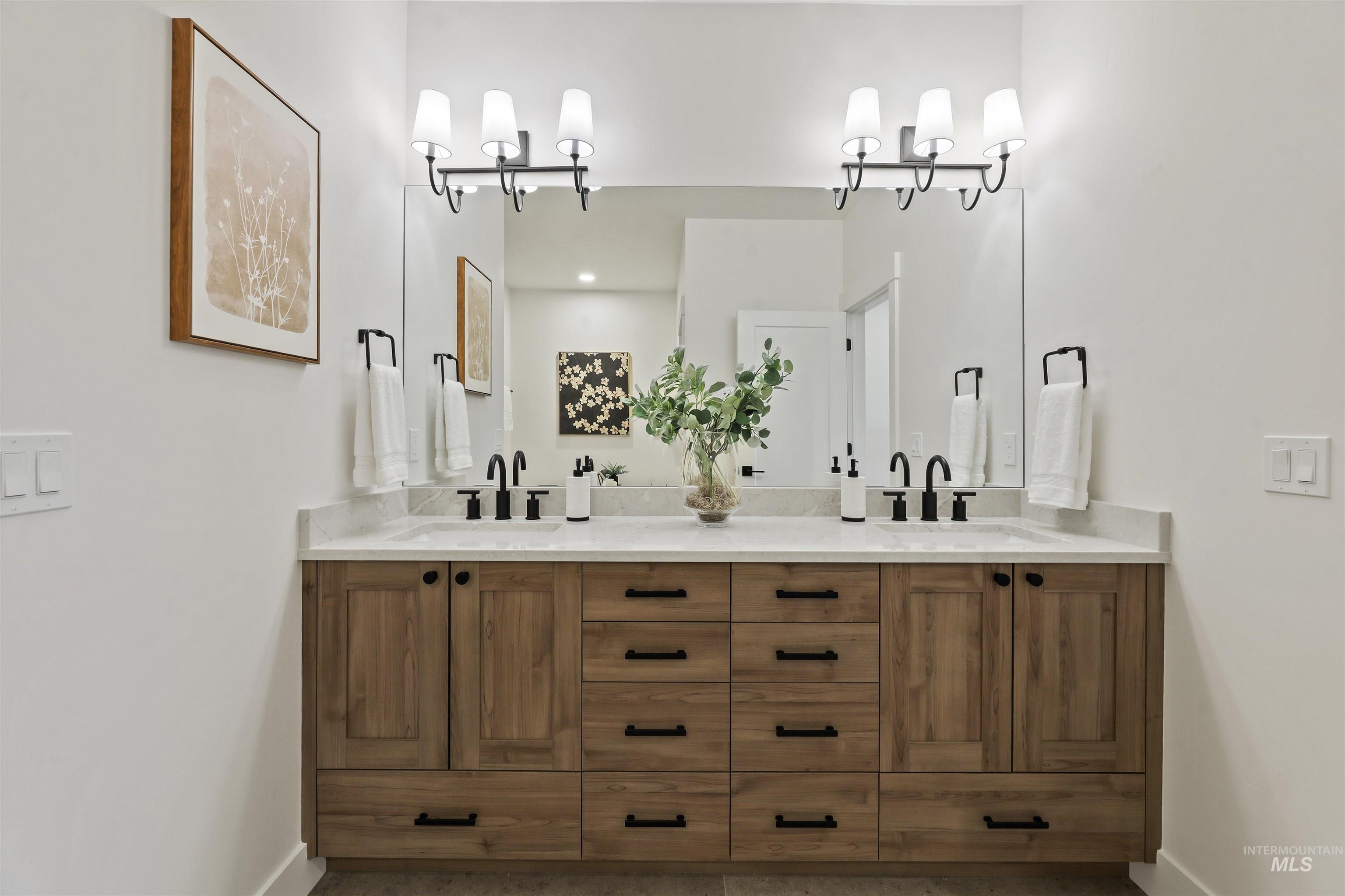 5615 W Haughburn Dr, Eagle, Idaho 83616, 3 Bedrooms, 2.5 Bathrooms, Residential For Sale, Price $899,000, 98969857