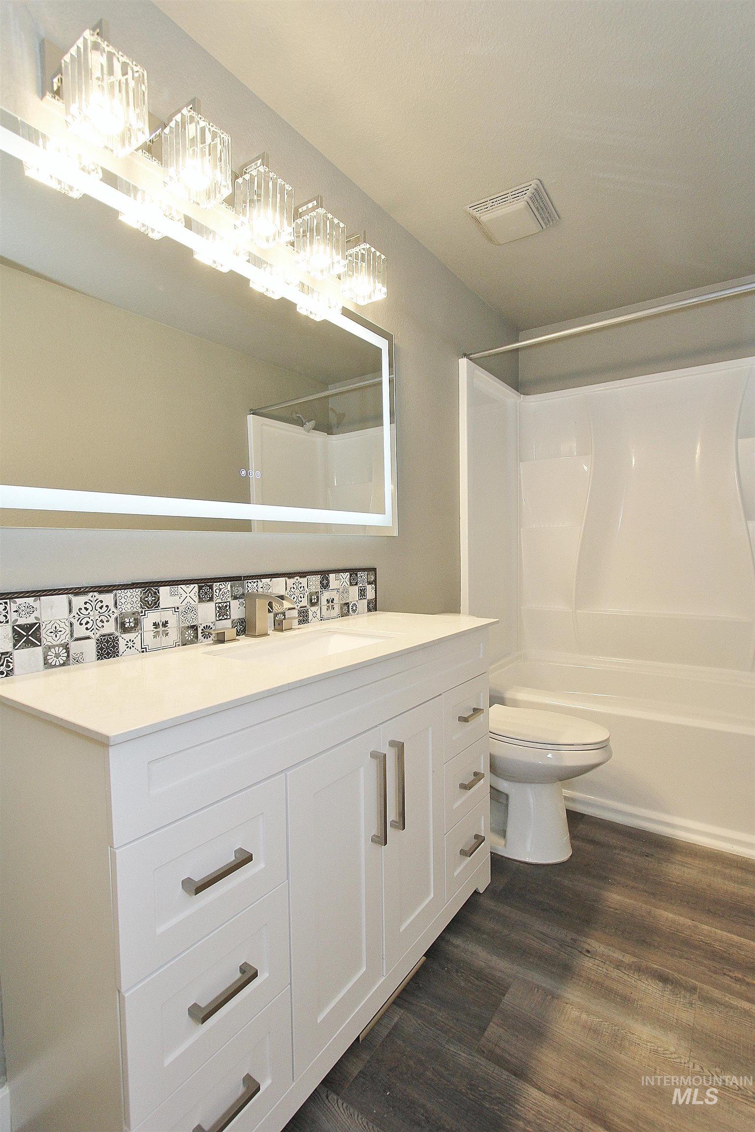 1417 E Carter Ln, Boise, Idaho 83706, 2 Bedrooms, 1.5 Bathrooms, Residential For Sale, Price $335,000,MLS 98969860