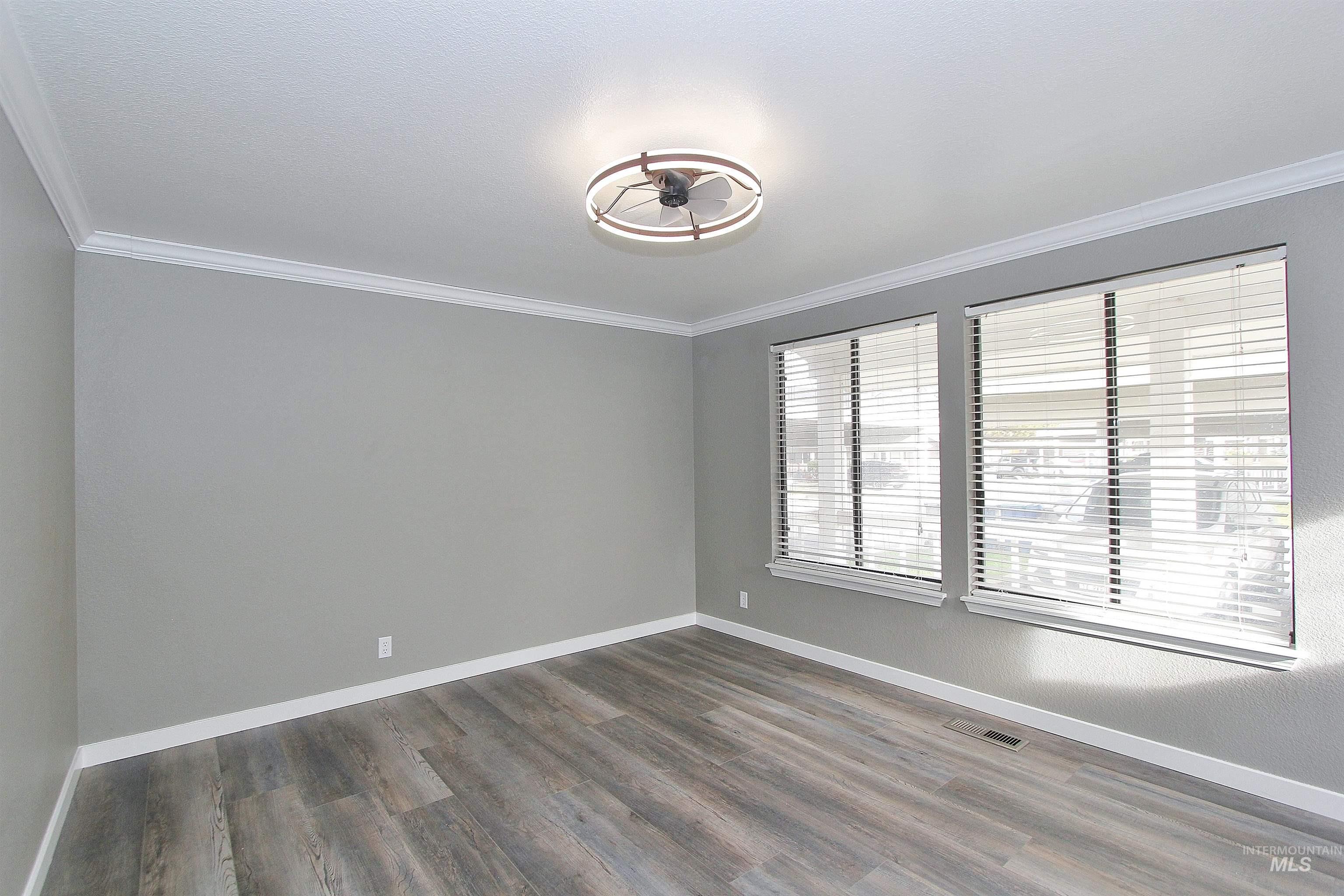 1417 E Carter Ln, Boise, Idaho 83706, 2 Bedrooms, 1.5 Bathrooms, Residential For Sale, Price $335,000,MLS 98969860