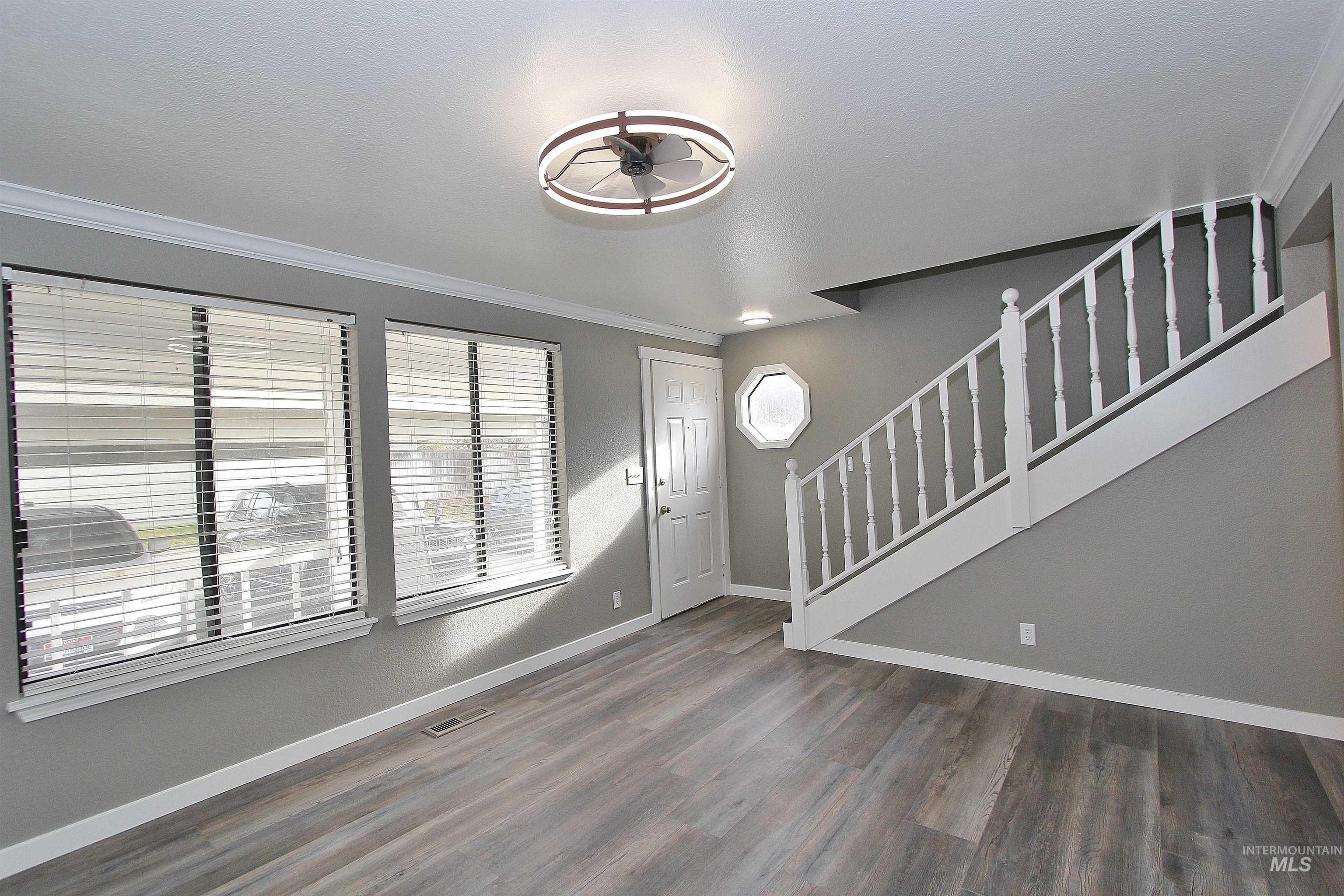 1417 E Carter Ln, Boise, Idaho 83706, 2 Bedrooms, 1.5 Bathrooms, Residential For Sale, Price $335,000,MLS 98969860