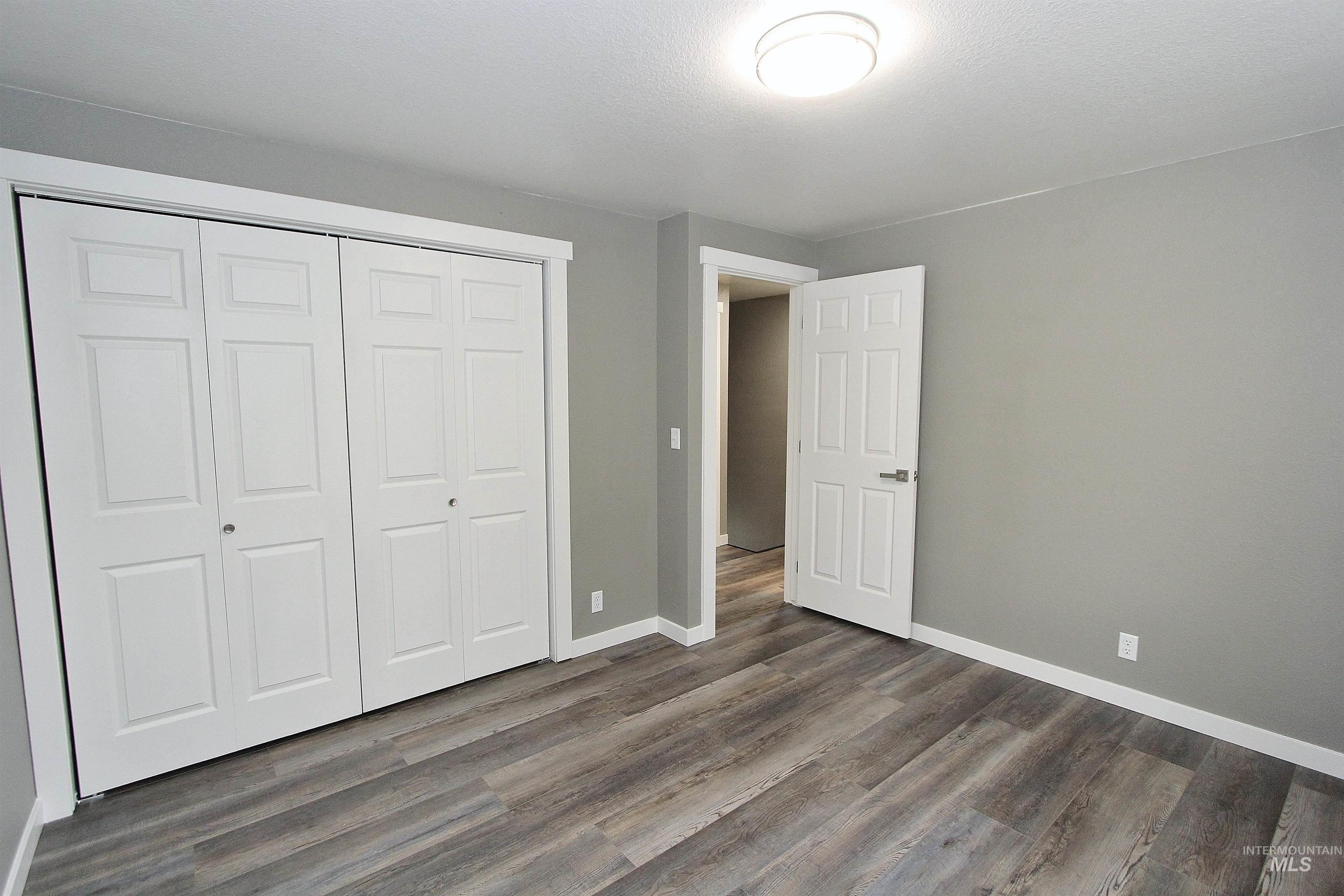 1417 E Carter Ln, Boise, Idaho 83706, 2 Bedrooms, 1.5 Bathrooms, Residential For Sale, Price $335,000,MLS 98969860