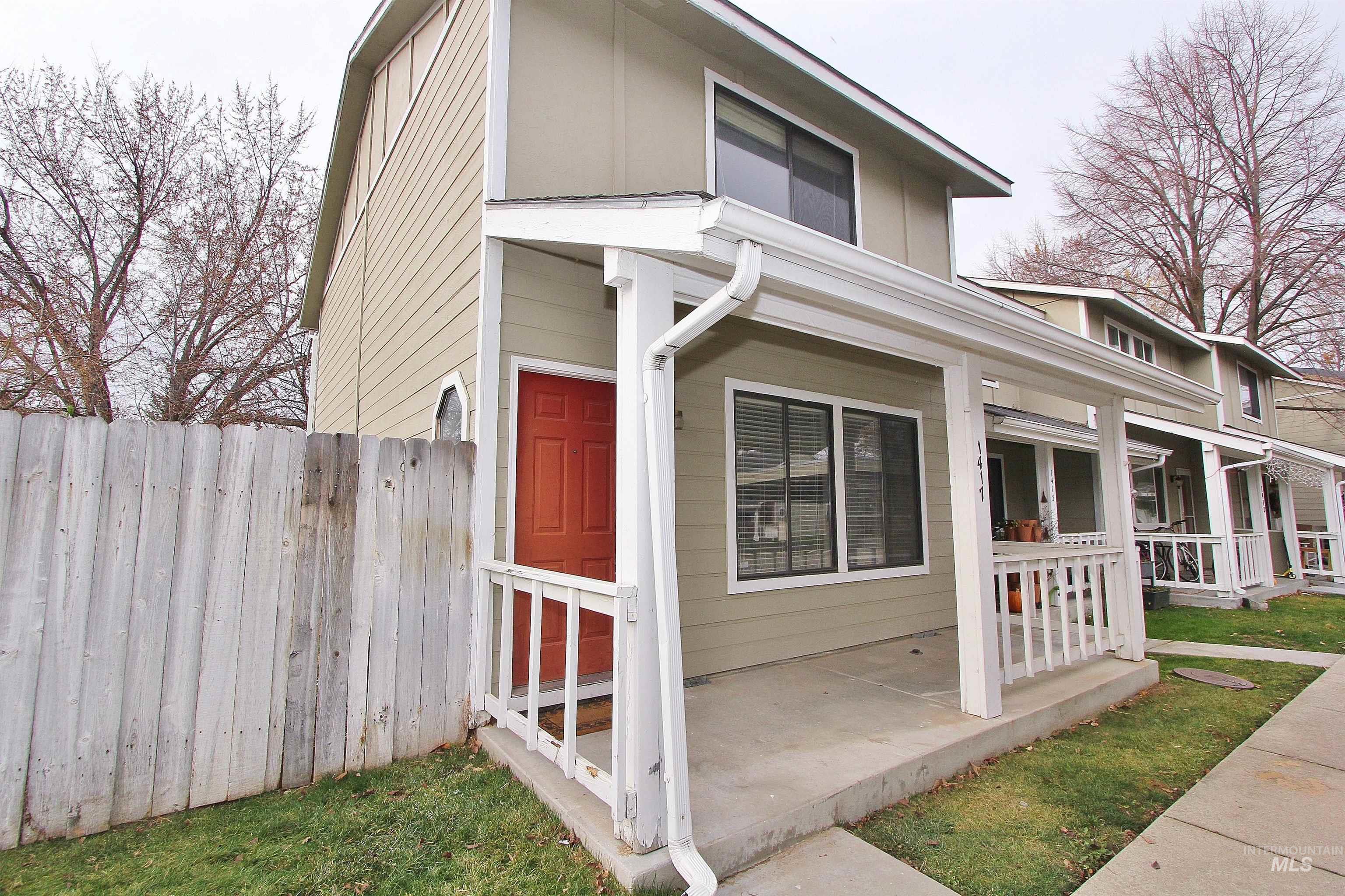 1417 E Carter Ln, Boise, Idaho 83706, 2 Bedrooms, 1.5 Bathrooms, Residential For Sale, Price $335,000,MLS 98969860