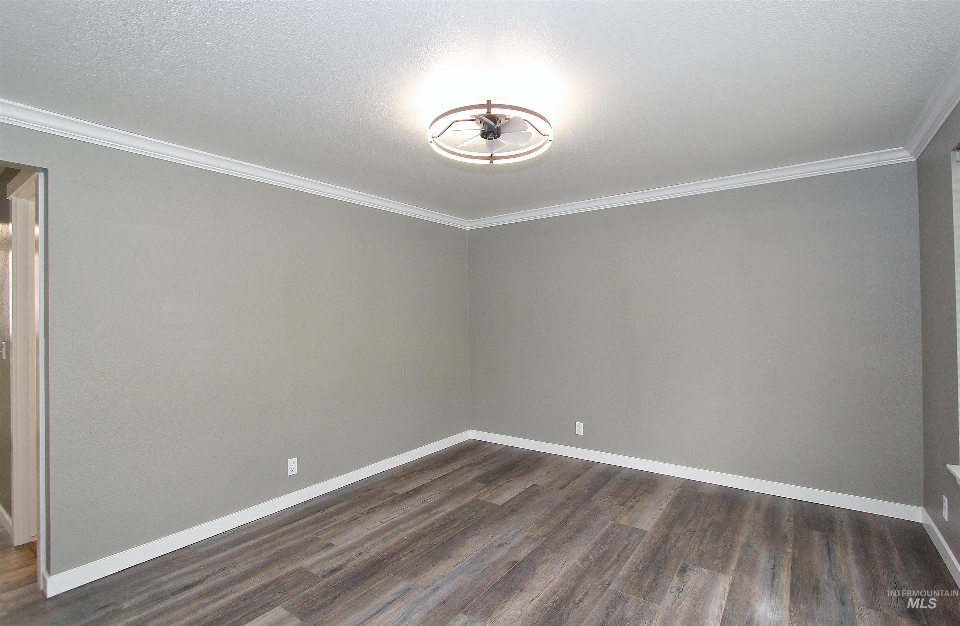 1417 E Carter Ln, Boise, Idaho 83706, 2 Bedrooms, 1.5 Bathrooms, Residential For Sale, Price $335,000,MLS 98969860