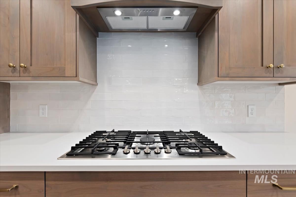 6538 E Lucy Dr., Eagle, Idaho 83629, 3 Bedrooms, 3 Bathrooms, Residential For Sale, Price $579,880, 98969864